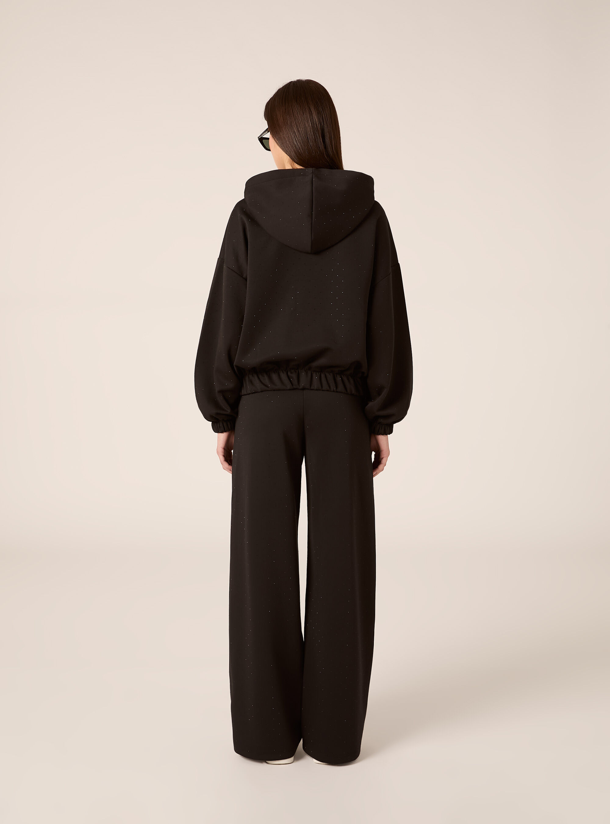 Cardigan felpa in scuba boxy fit con strass, BK1 BLACK