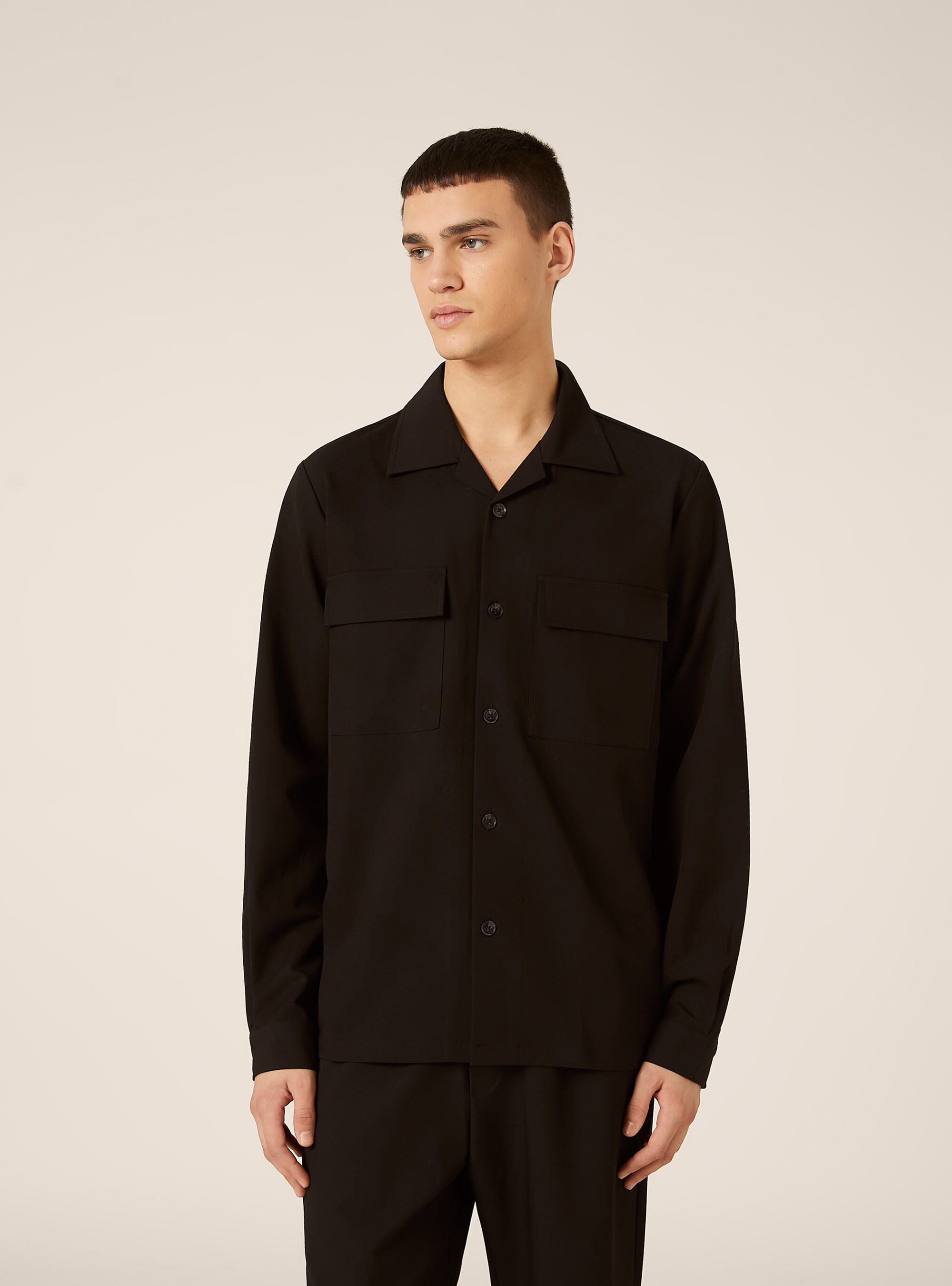 Hemd mit gro&szlig;en Taschen
