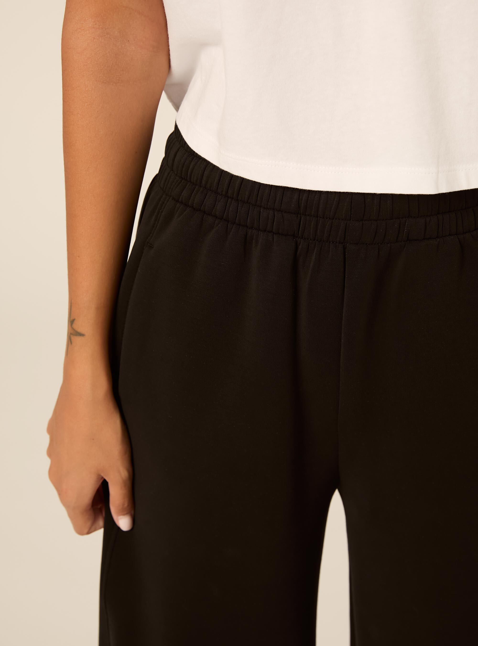 Jogger barrel soft touch, BK1 BLACK