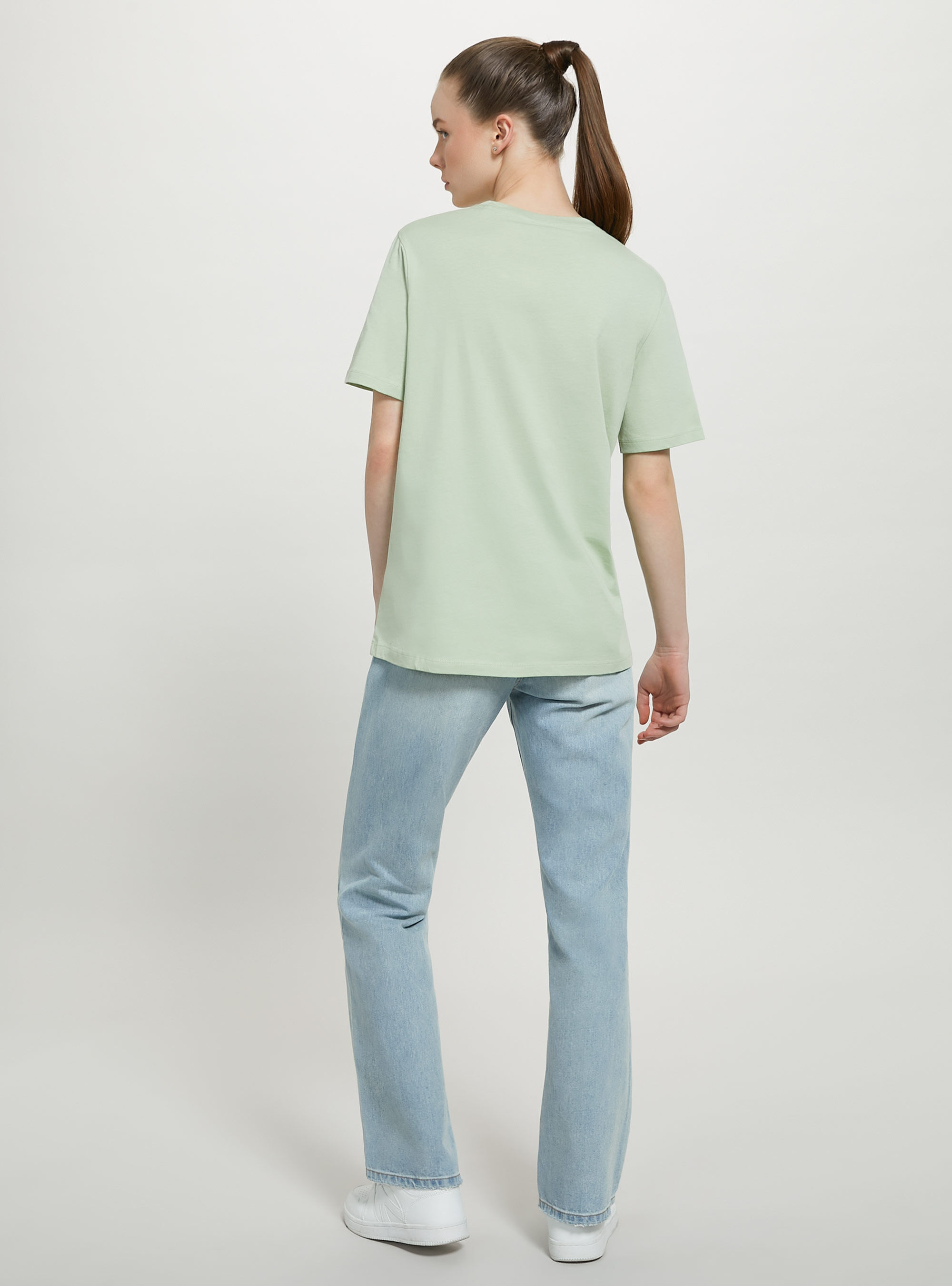 Camiseta de algod&oacute;n con cuello redondo, GN3 GREEN LIGHT