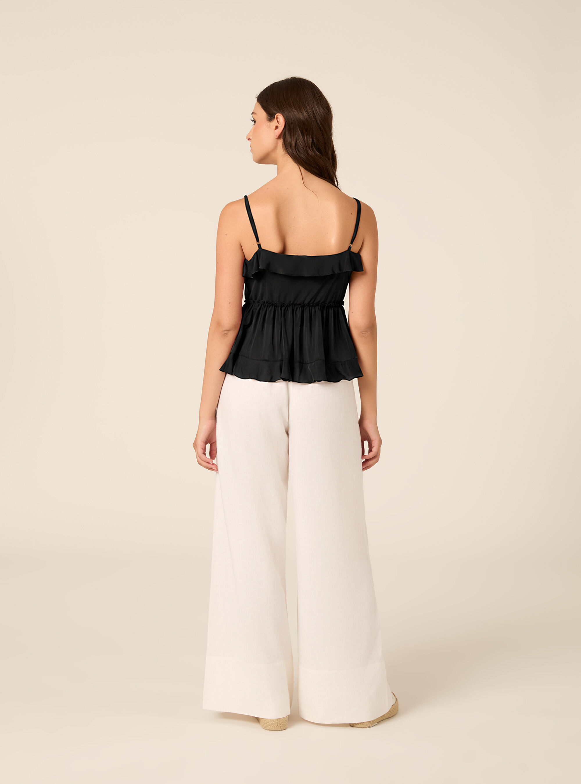 Top con spalline e volant, BK1 BLACK