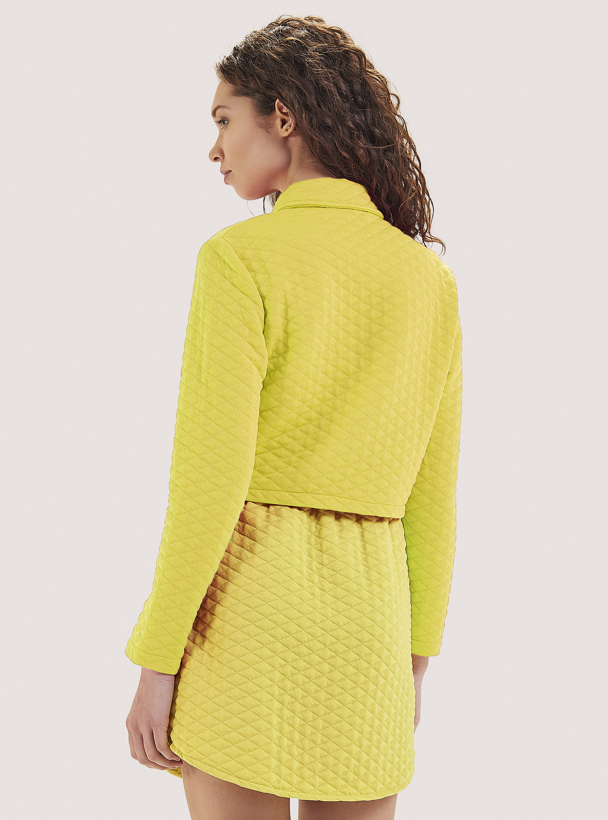 Blazer acolchado recortado, C785 YELLOW