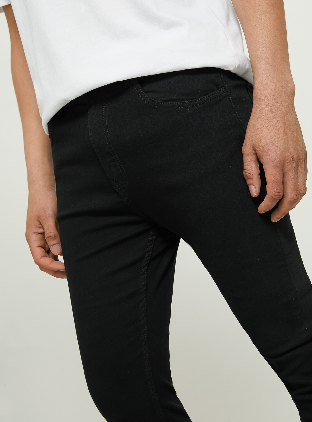 Black Jeans Branded Jeans Under 1000 Buy Black Jeans For Men By