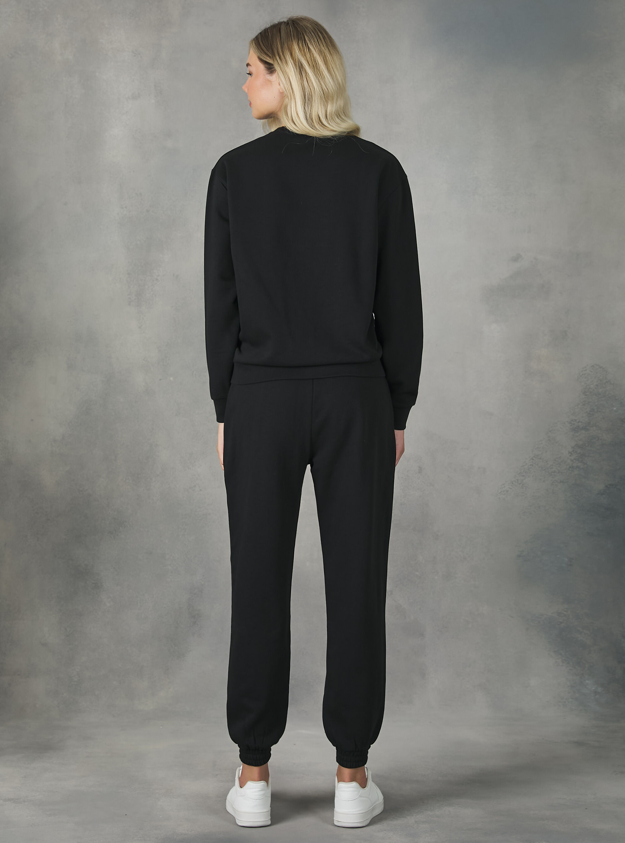 Plain-coloured cotton crew-neck sweatshirt, BK1 BLACK