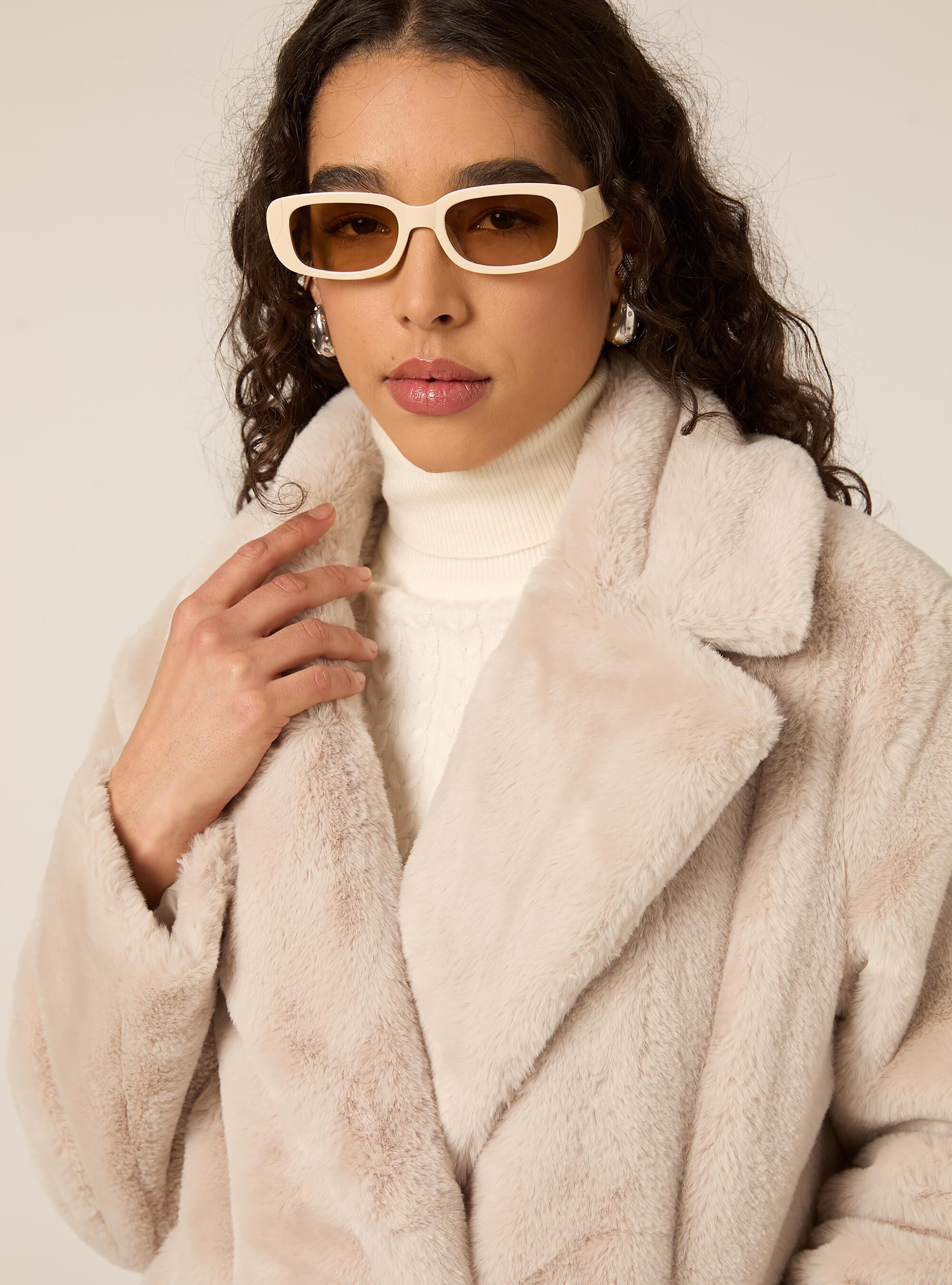 Cappotto in pelliccia sintetica, BG3 BEIGE LIGHT