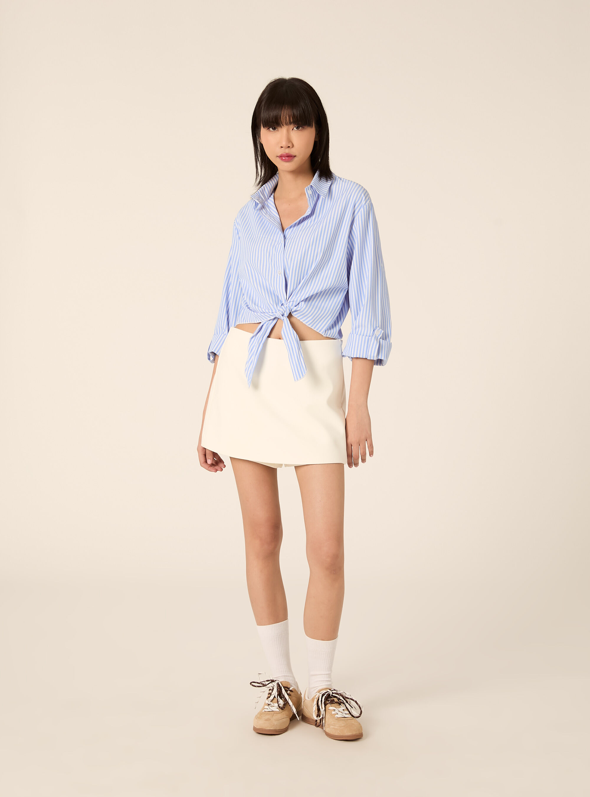 Camicia crop a righe con nodo