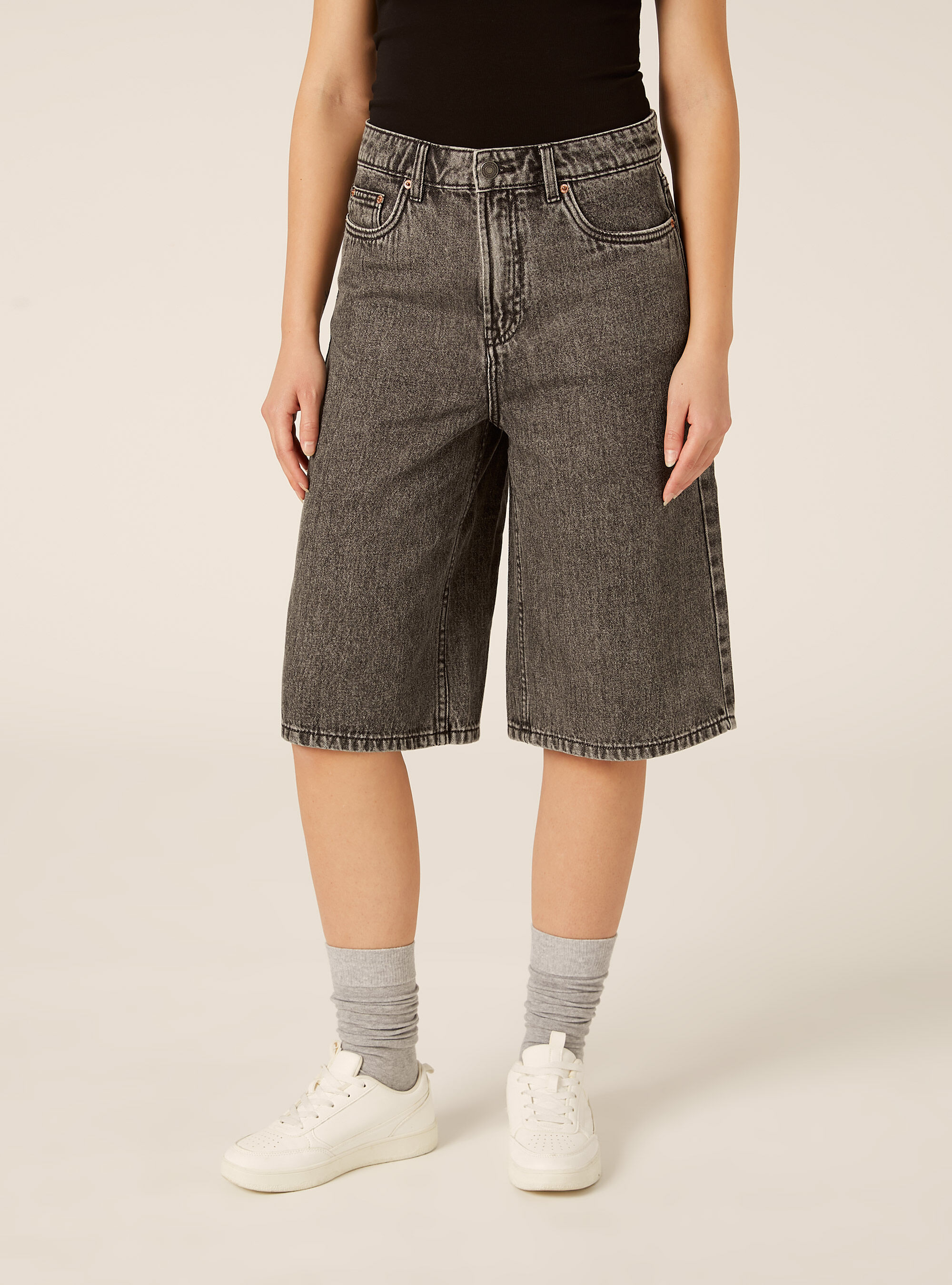 Bermuda Jorts in denim