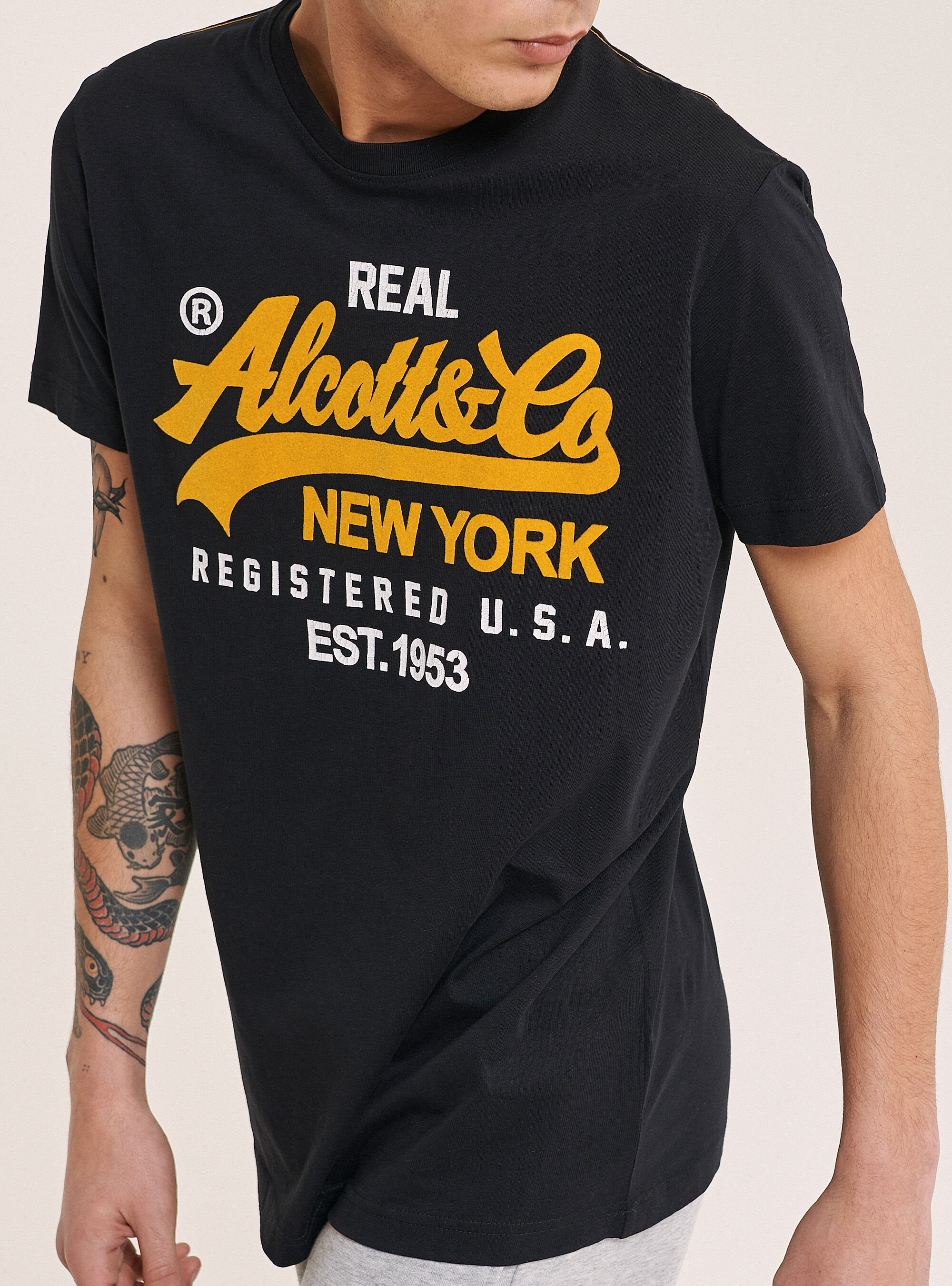 T shirt avec impression logo frontal