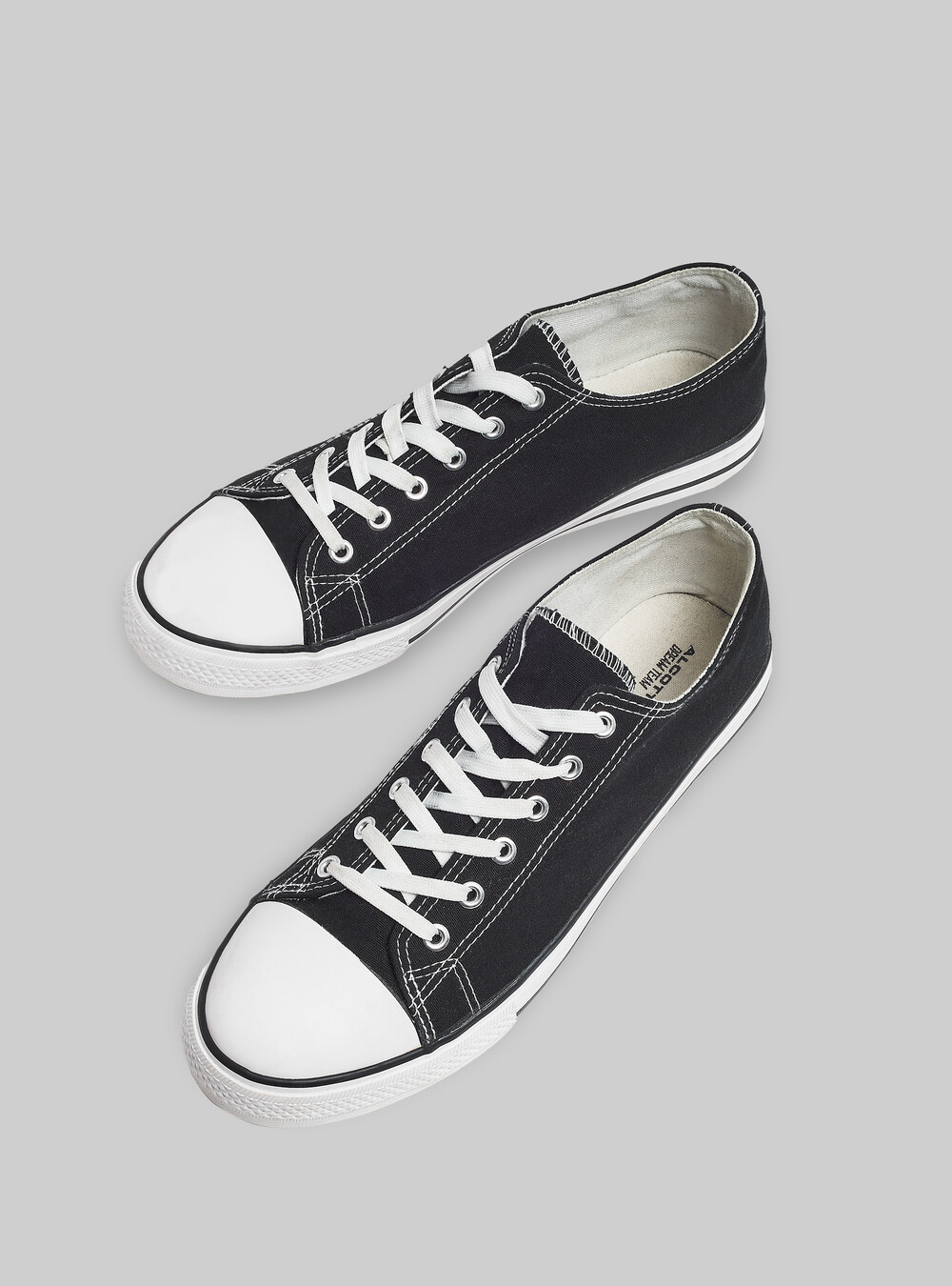 Scarpe Nere Scarpe Di Tela Sneakers Bassa In Tela