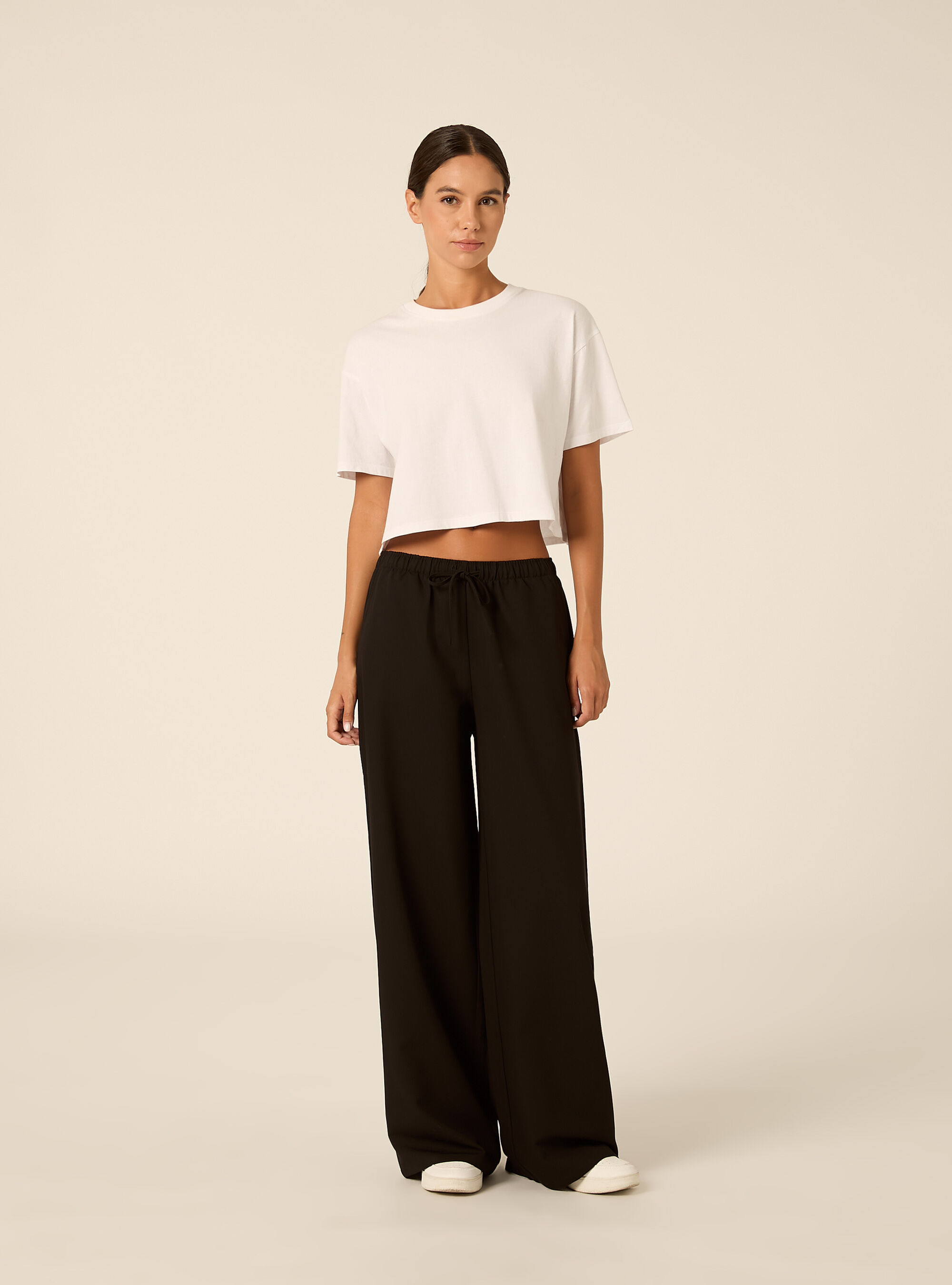 Pantaloni con elastico in vita straight
