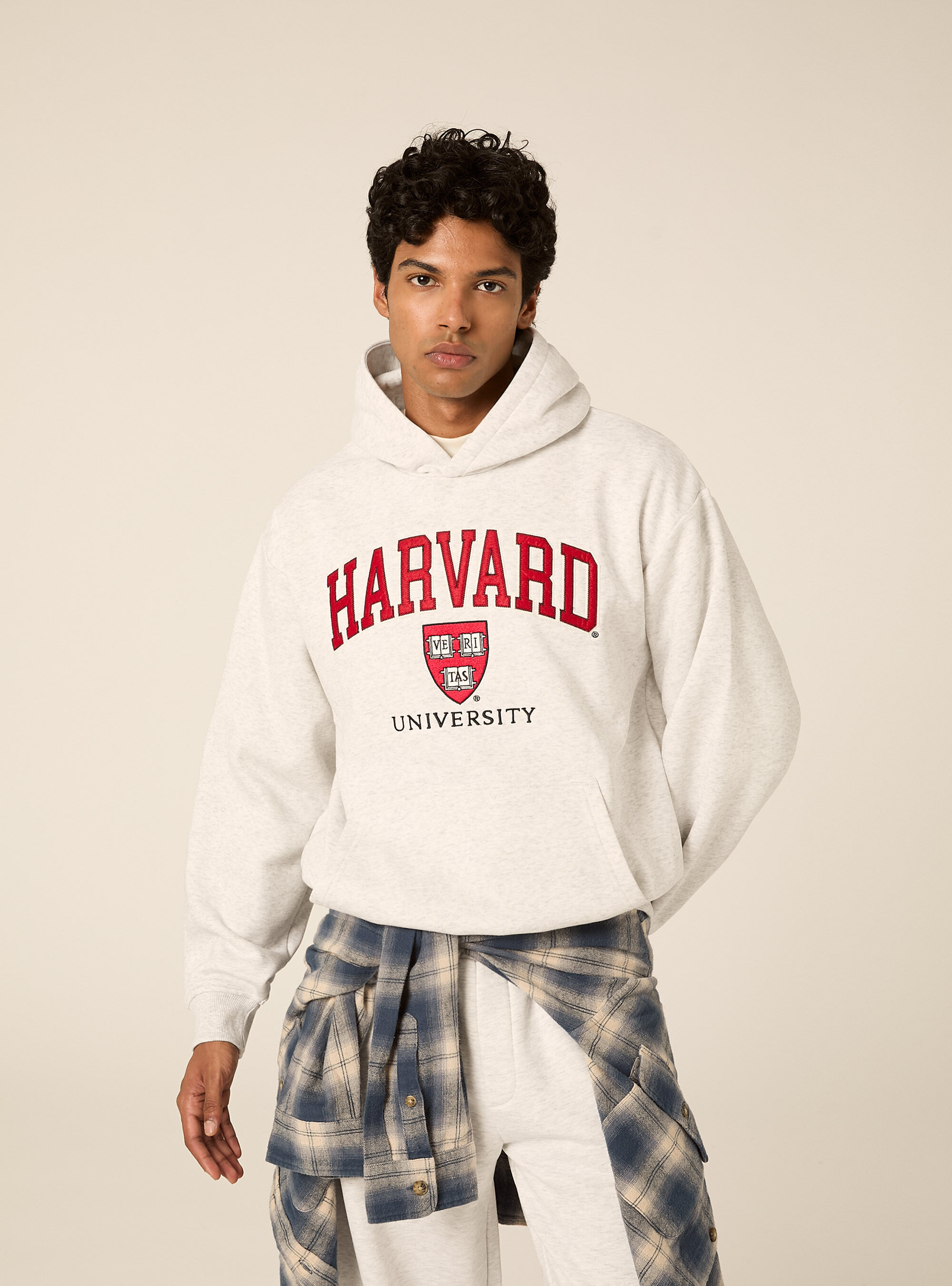 Felpa con cappuccio boxy licenza harvard