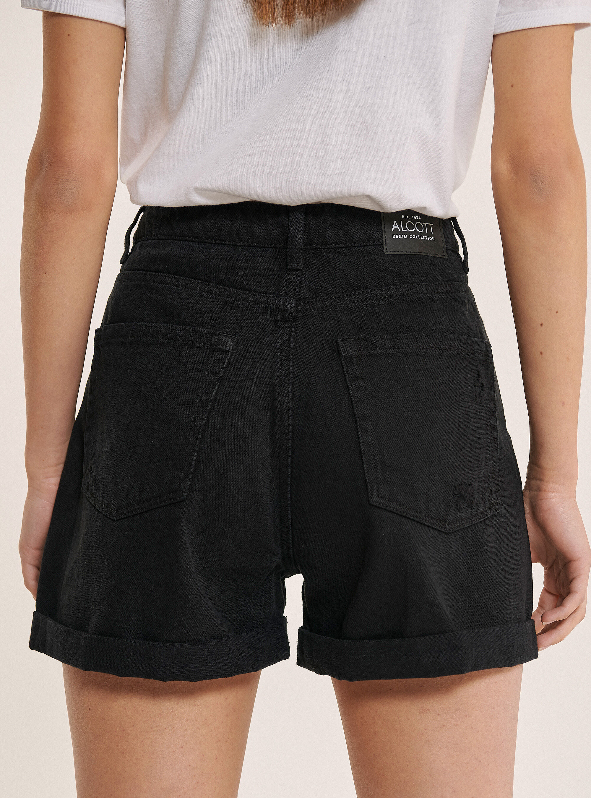 Denim mom fit shorts, BLACK