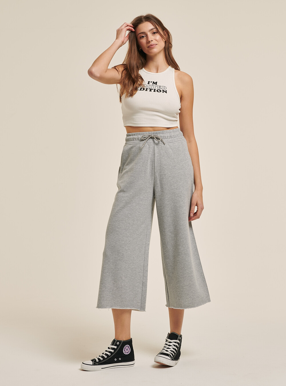Cropped sweatshirt trousers with elastic waistband