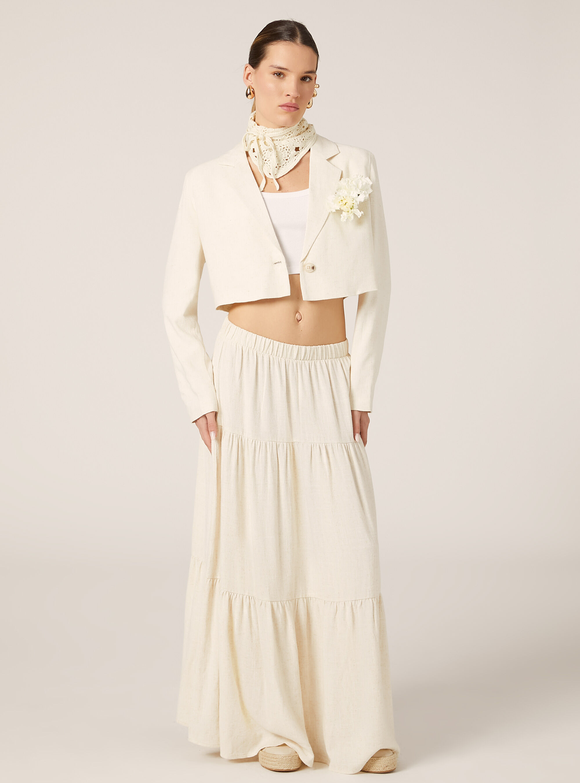 Linen blend cropped blazer