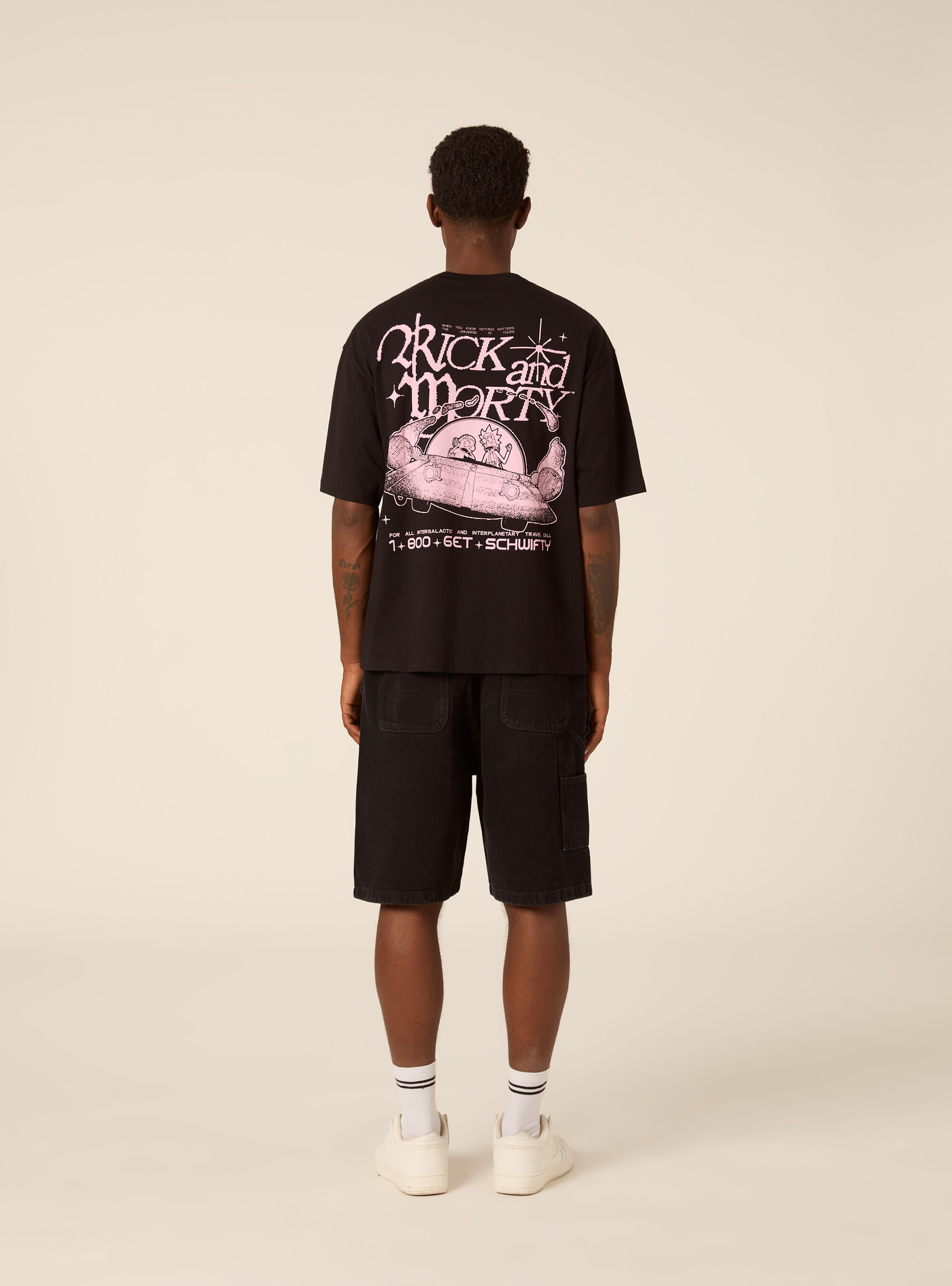 T-shirt rick and morty boxy fit, BK1 BLACK