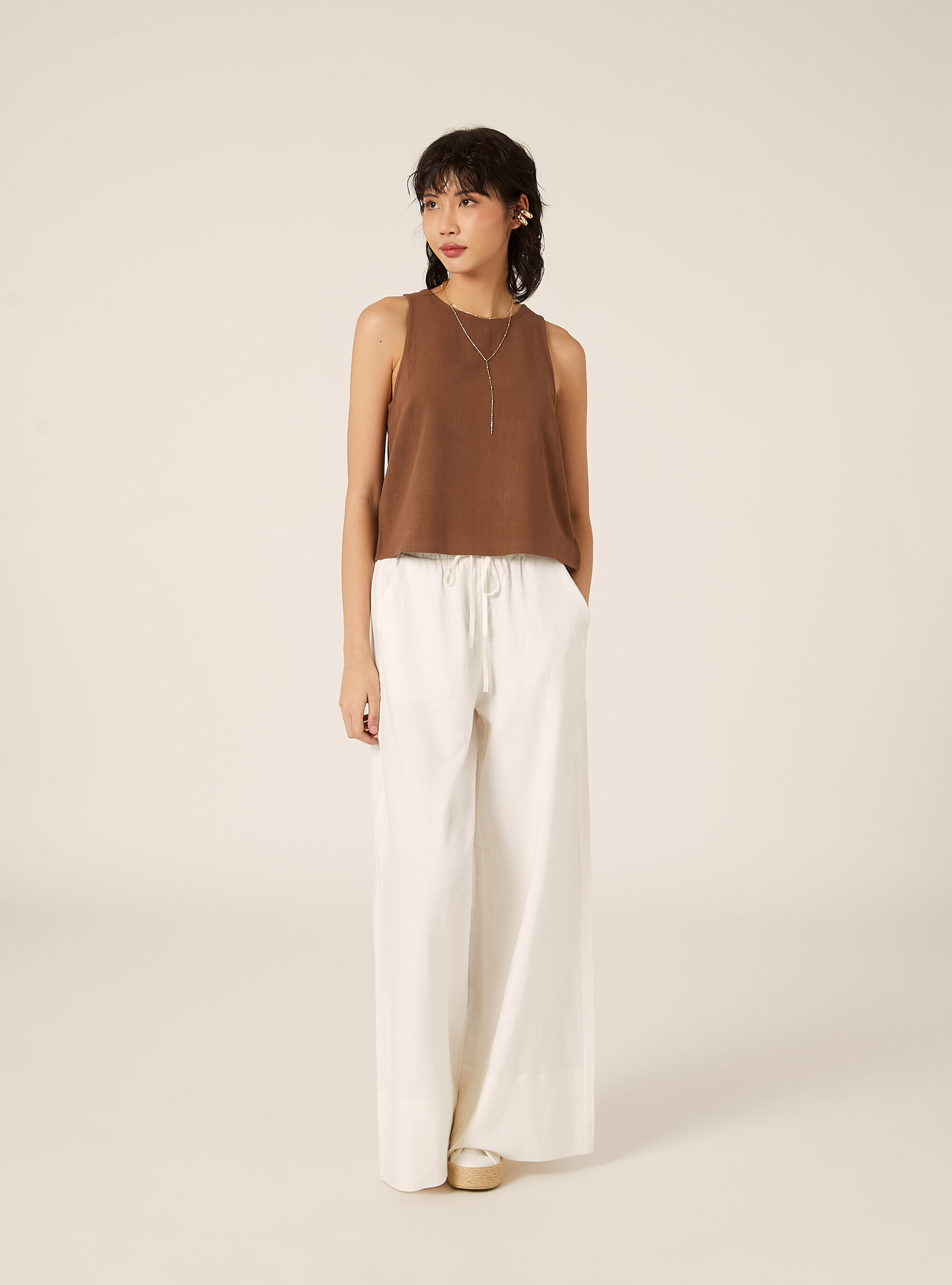 Canotta basic in misto lino
