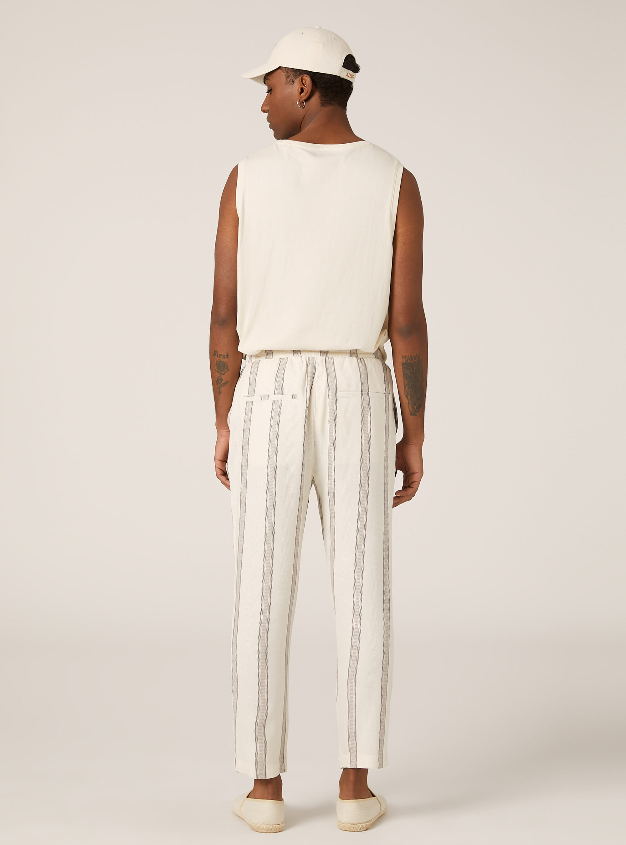 Pantal&oacute;n de rayas con textura, CR3 CREAM LIGHT