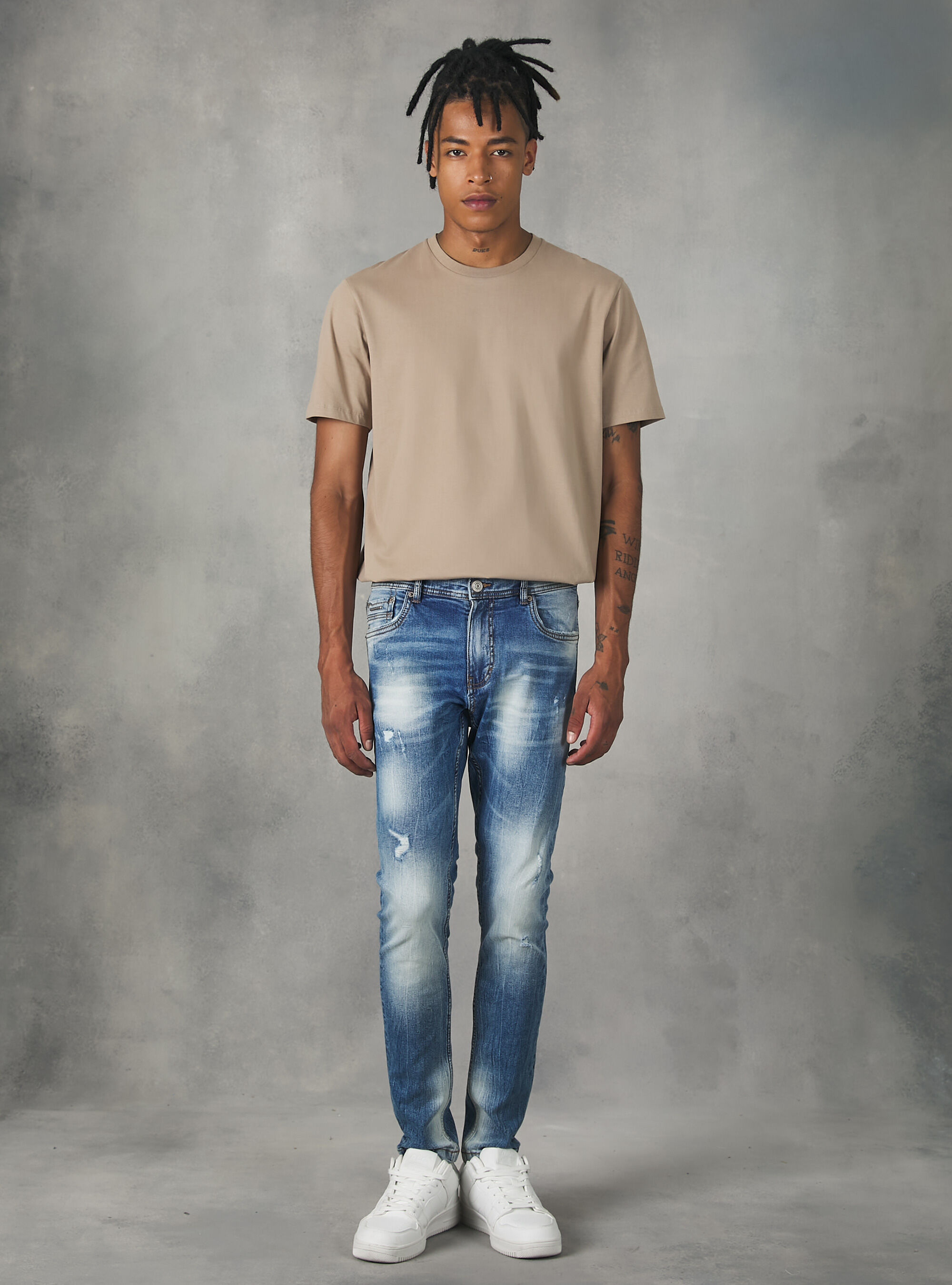 Jeans modello skinny online