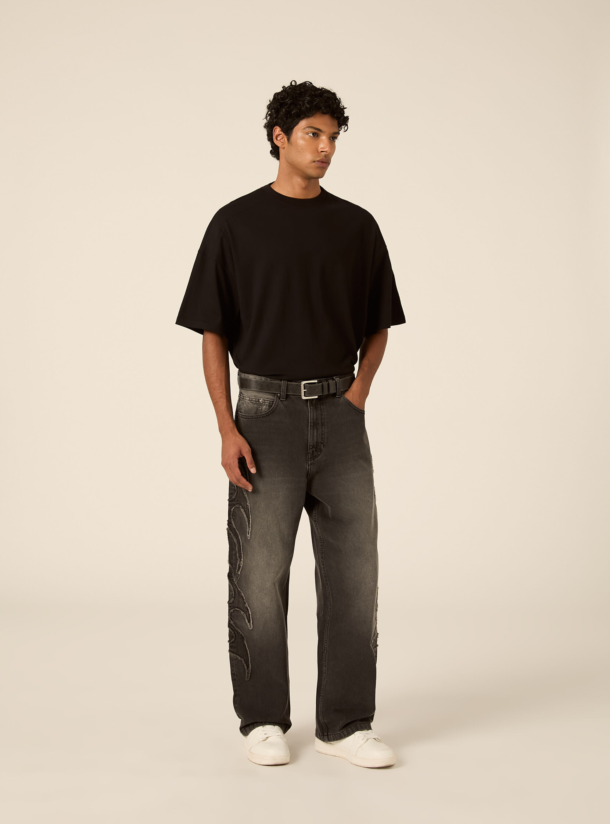 Baggy fit jeans mit flammen detail