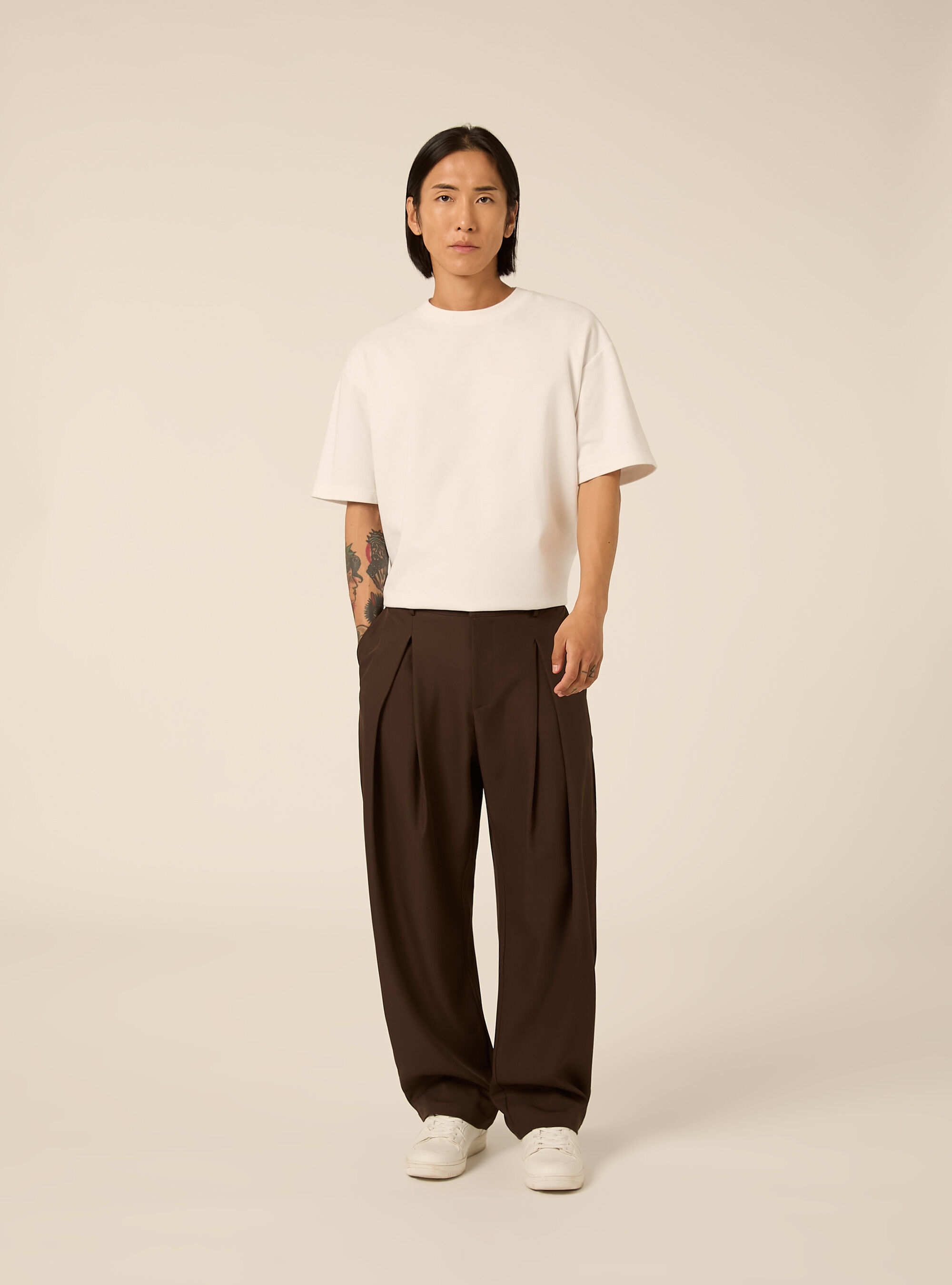 Pantaloni baggy con piega
