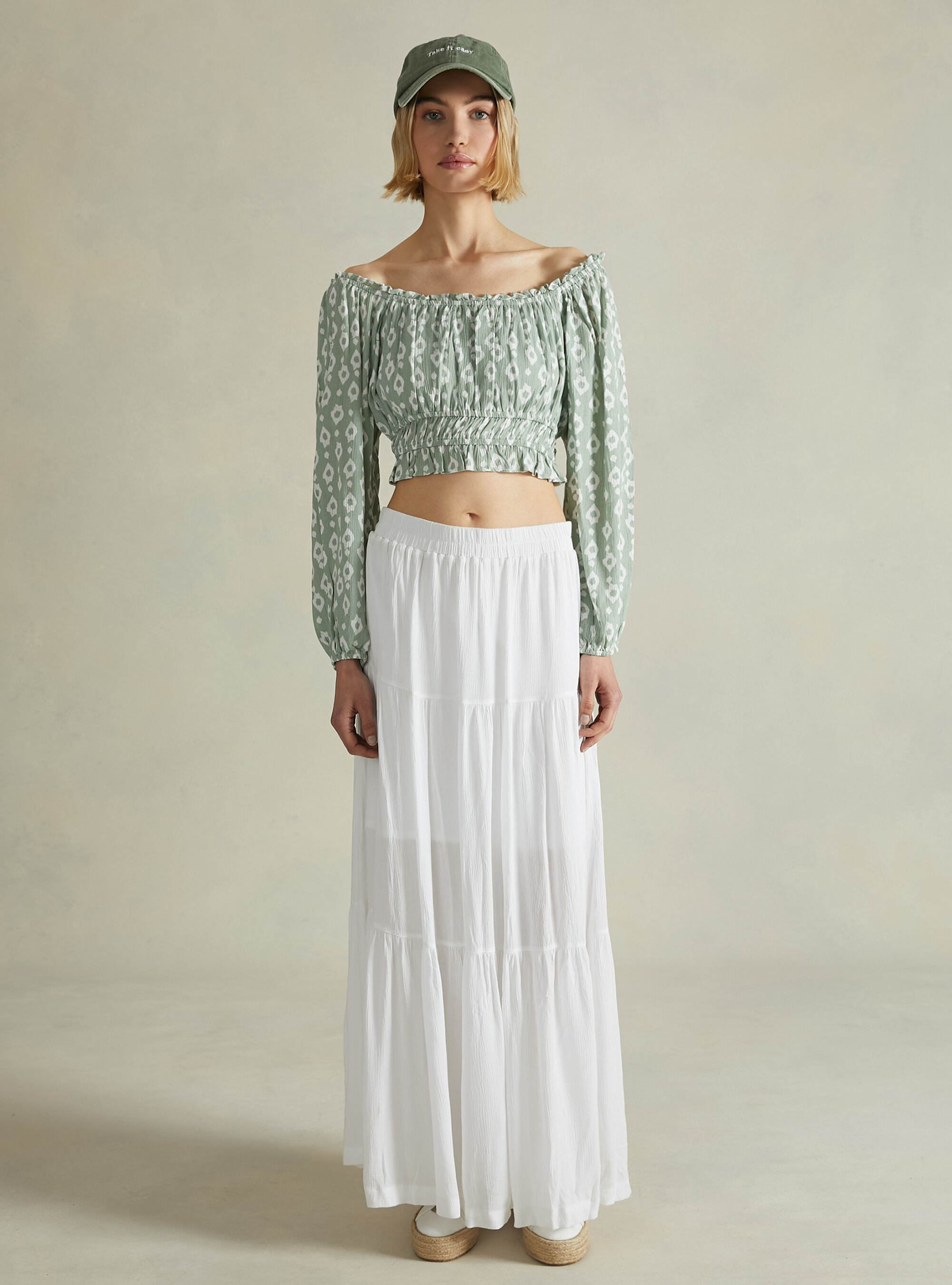 Cropped blouse with off the shoulder, GN3 GREEN LIGHT