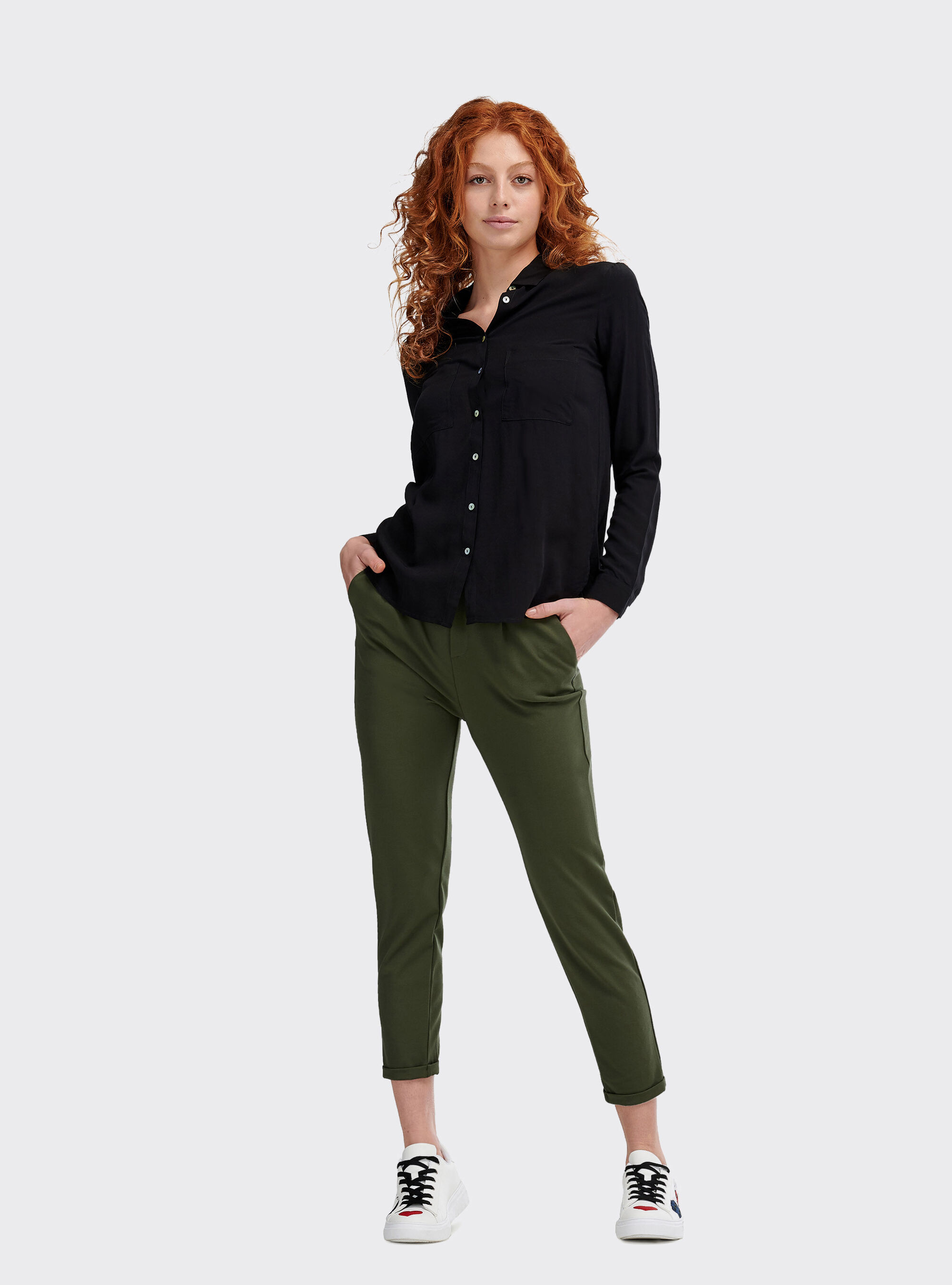 Chino trousers with a contrast belt, C6631 KAKY