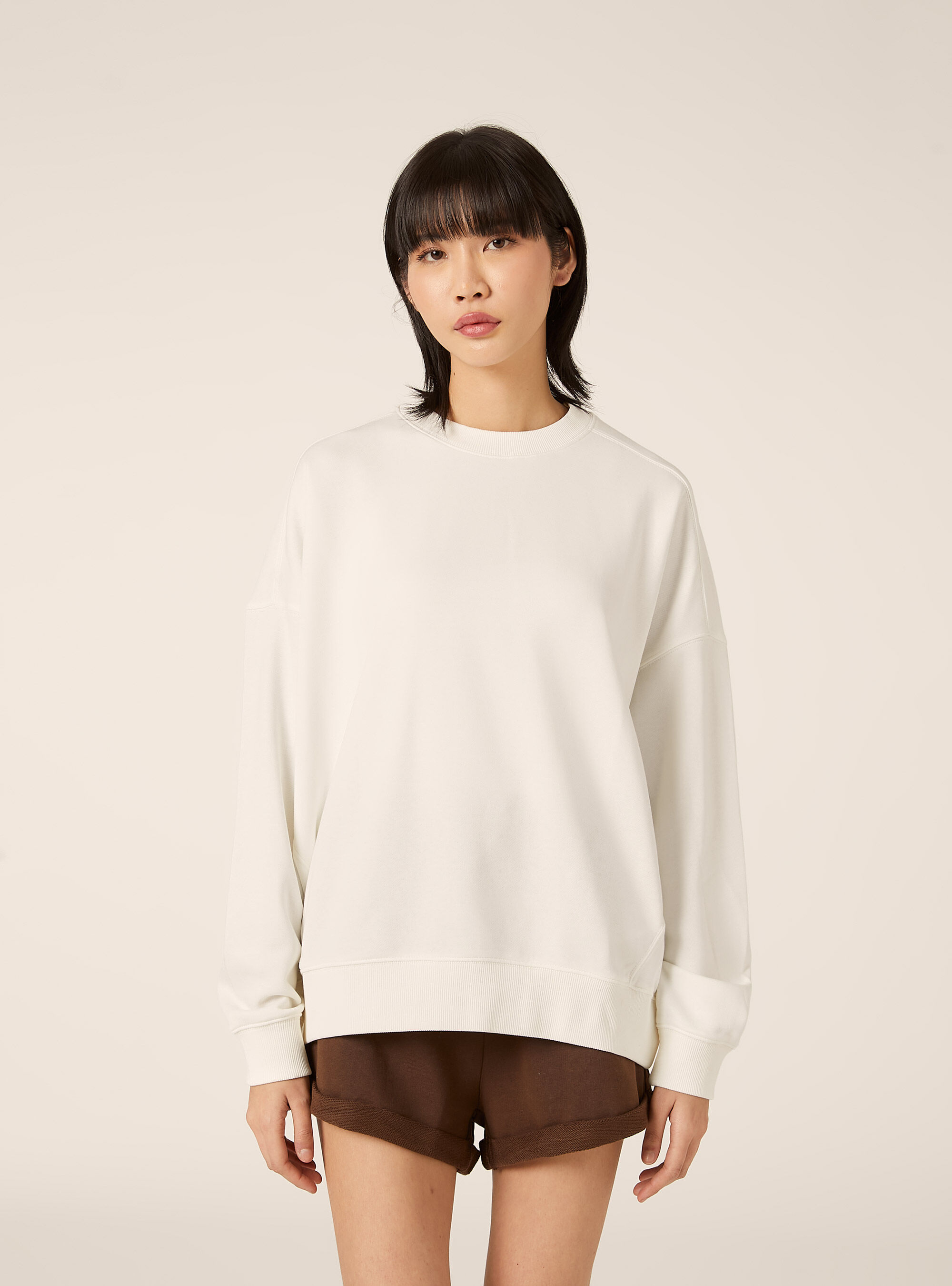 Basic cotton sweatshirt
