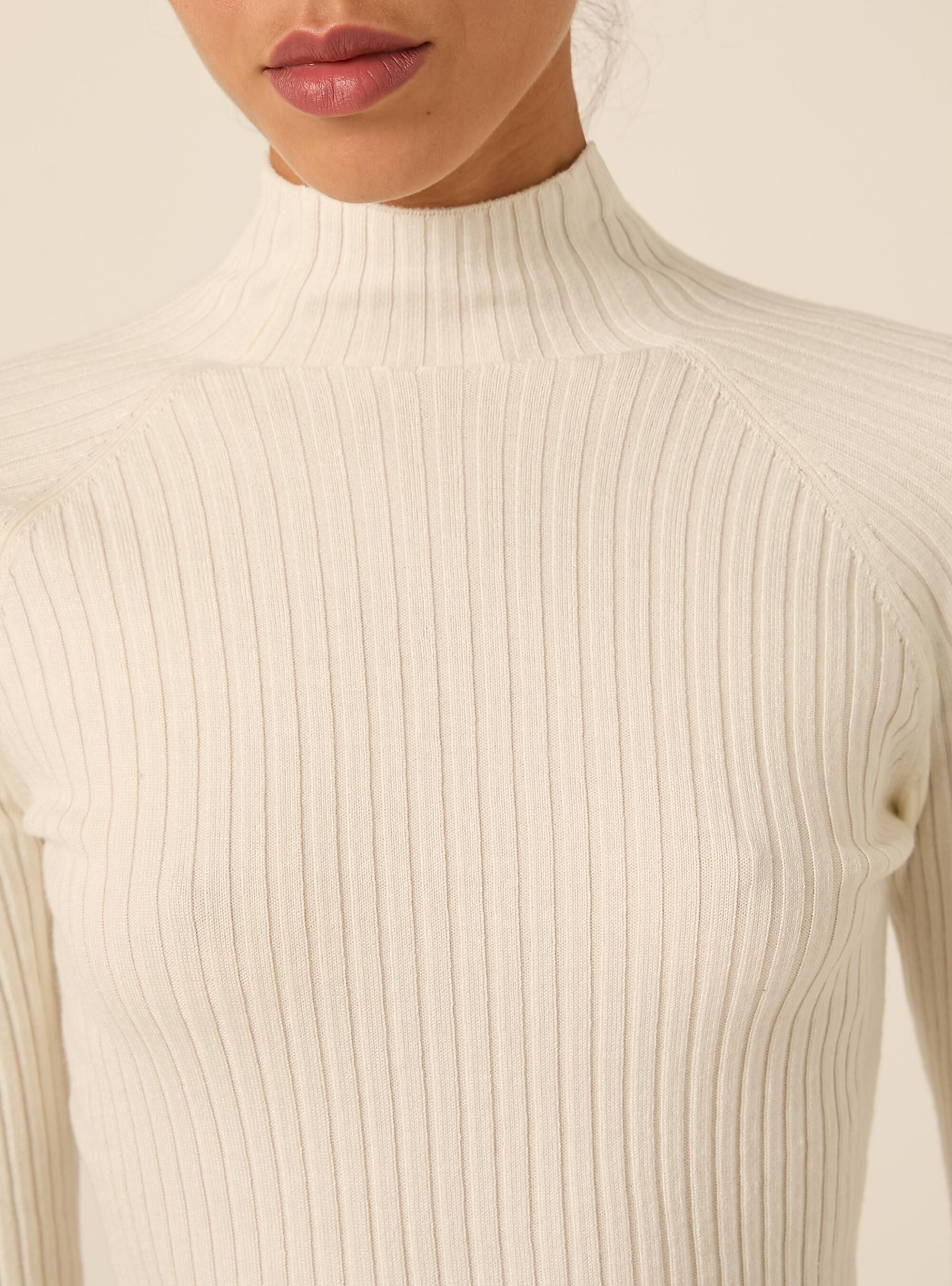 Ribbed mock neck jumper with raglan sleeves, WH1 OFF WHITE