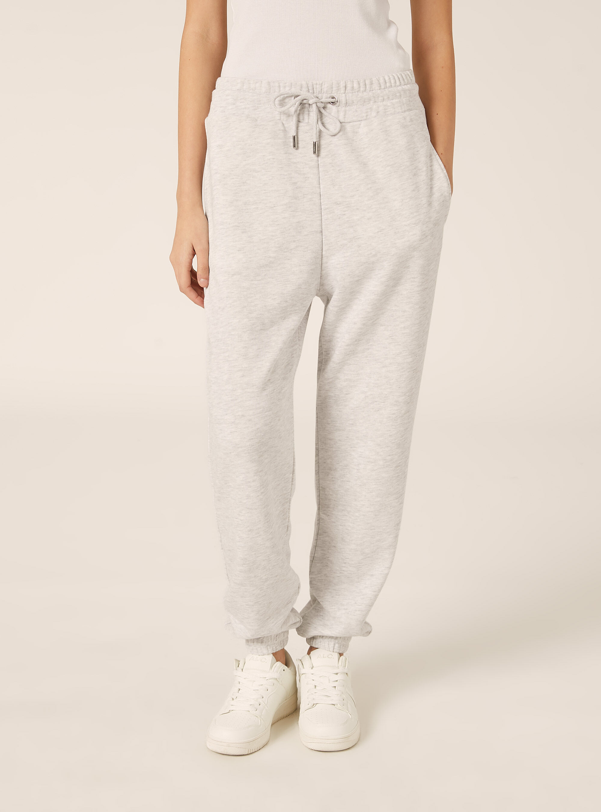 Sweatshirt jogger pants
