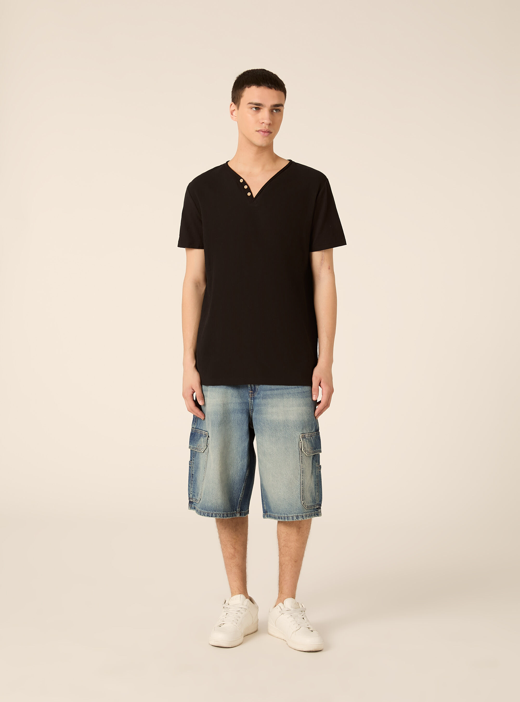 V-neck linen blend T-shirt