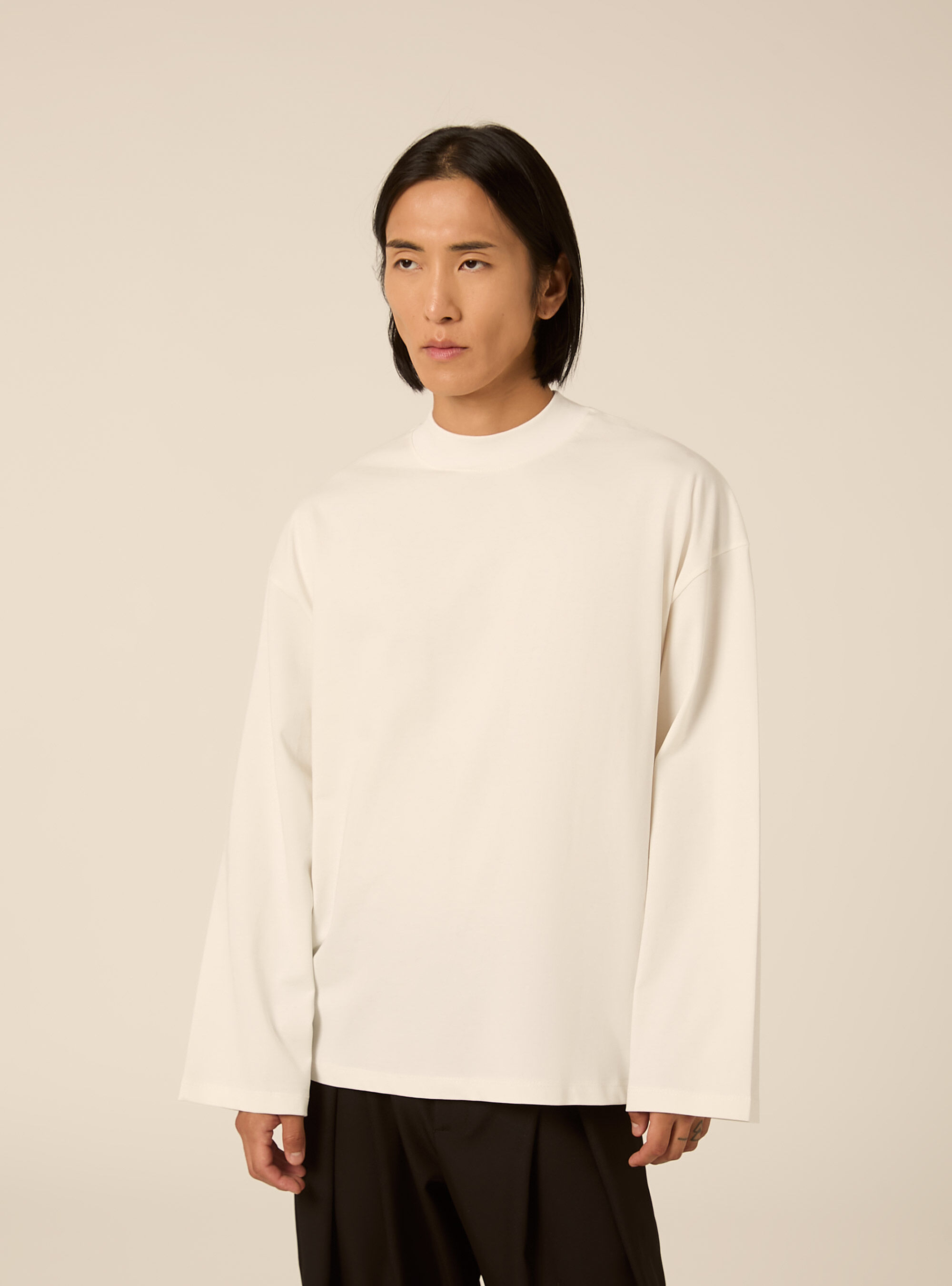 Long sleeve oversize t shirt with dropped shoulders