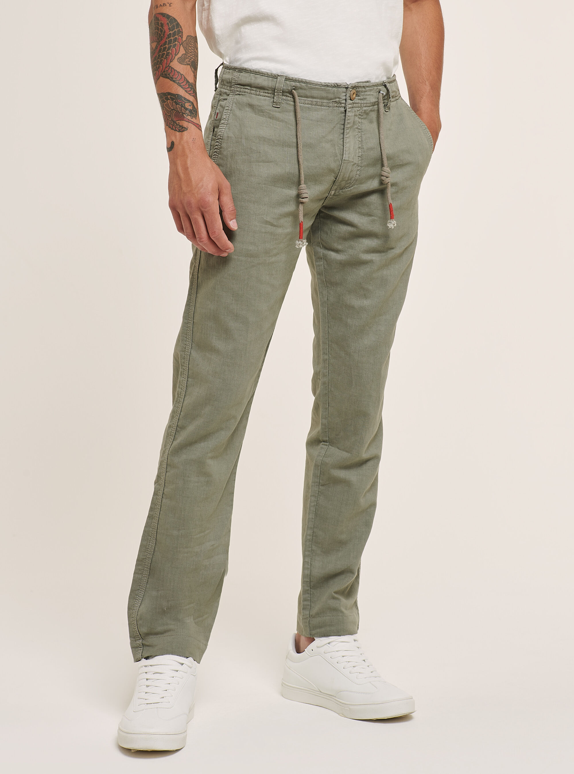 Chinos in misto lino con laccio in vita | Alcott | Pantaloni Uomo