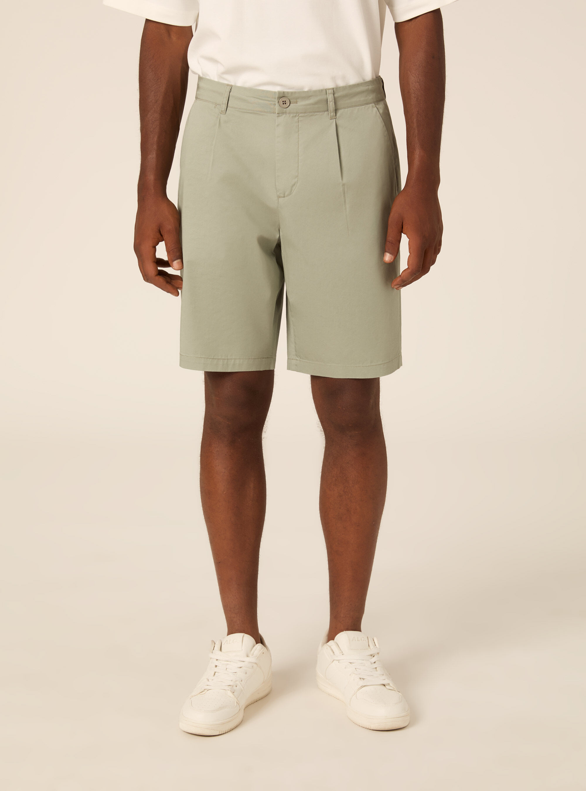 Bermuda Chino Coupe Regular Fit &agrave; Pinces, SG3 SAGE LIGHT