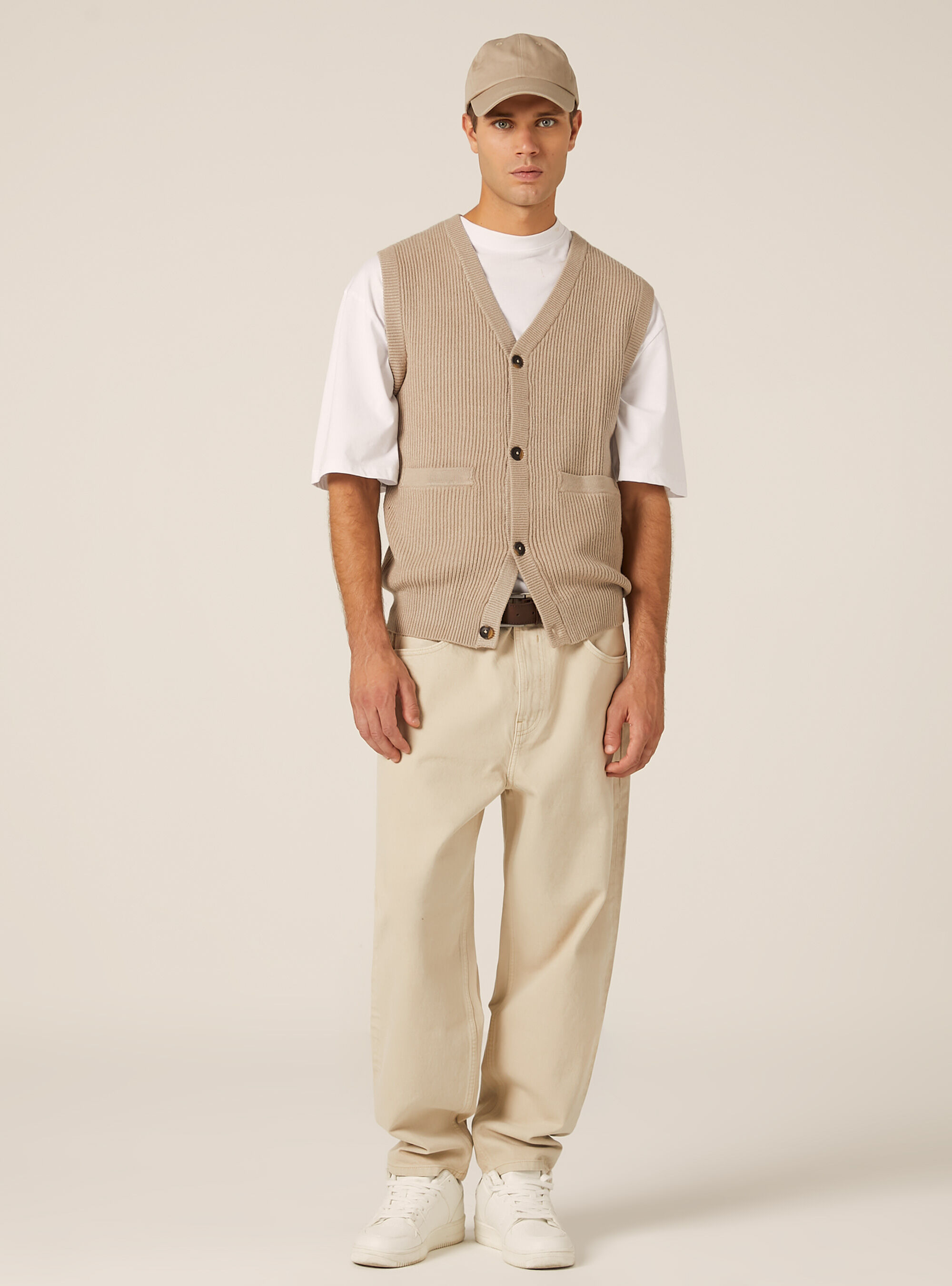 Strickweste mit Taschen, BG2 BEIGE MEDIUM