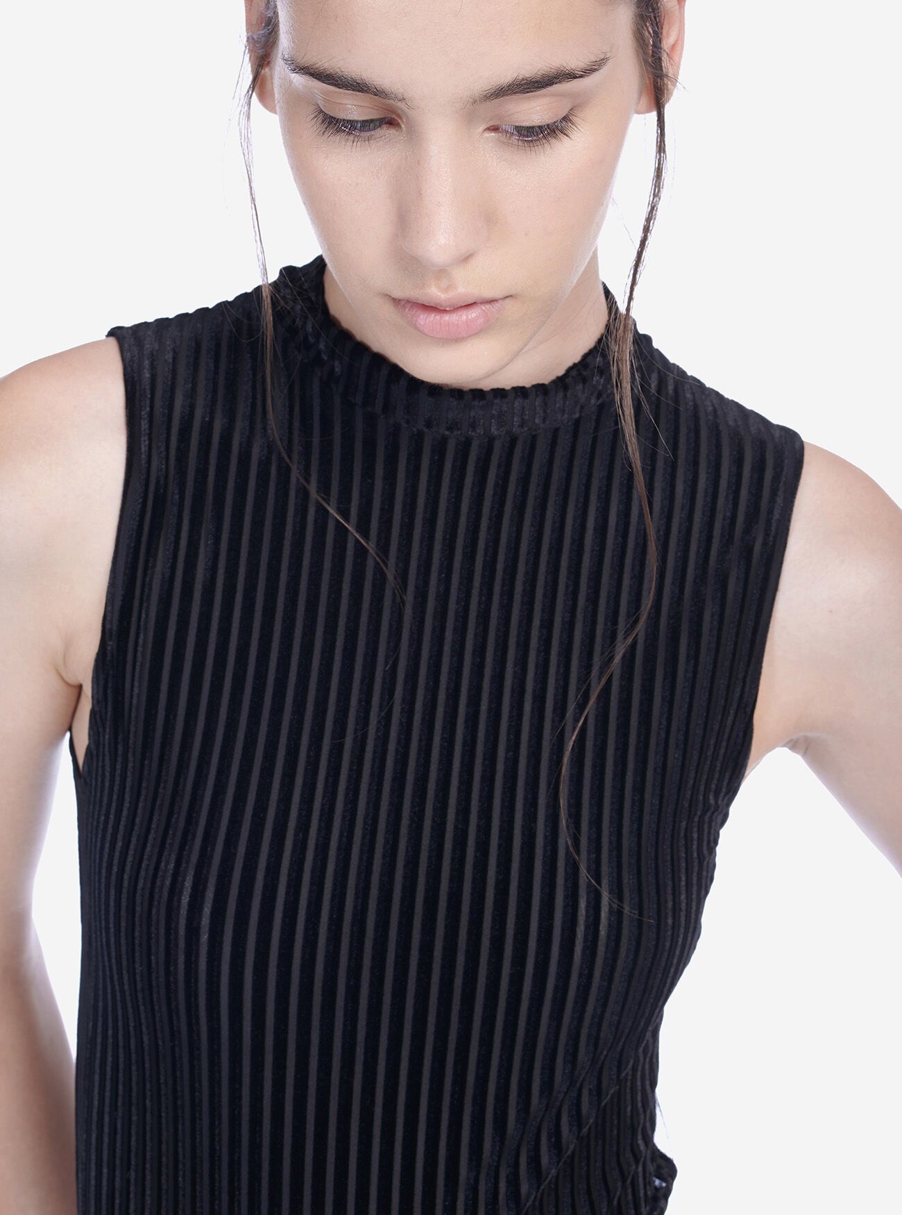 SLEEVELESS BODYSUIT, BLACK