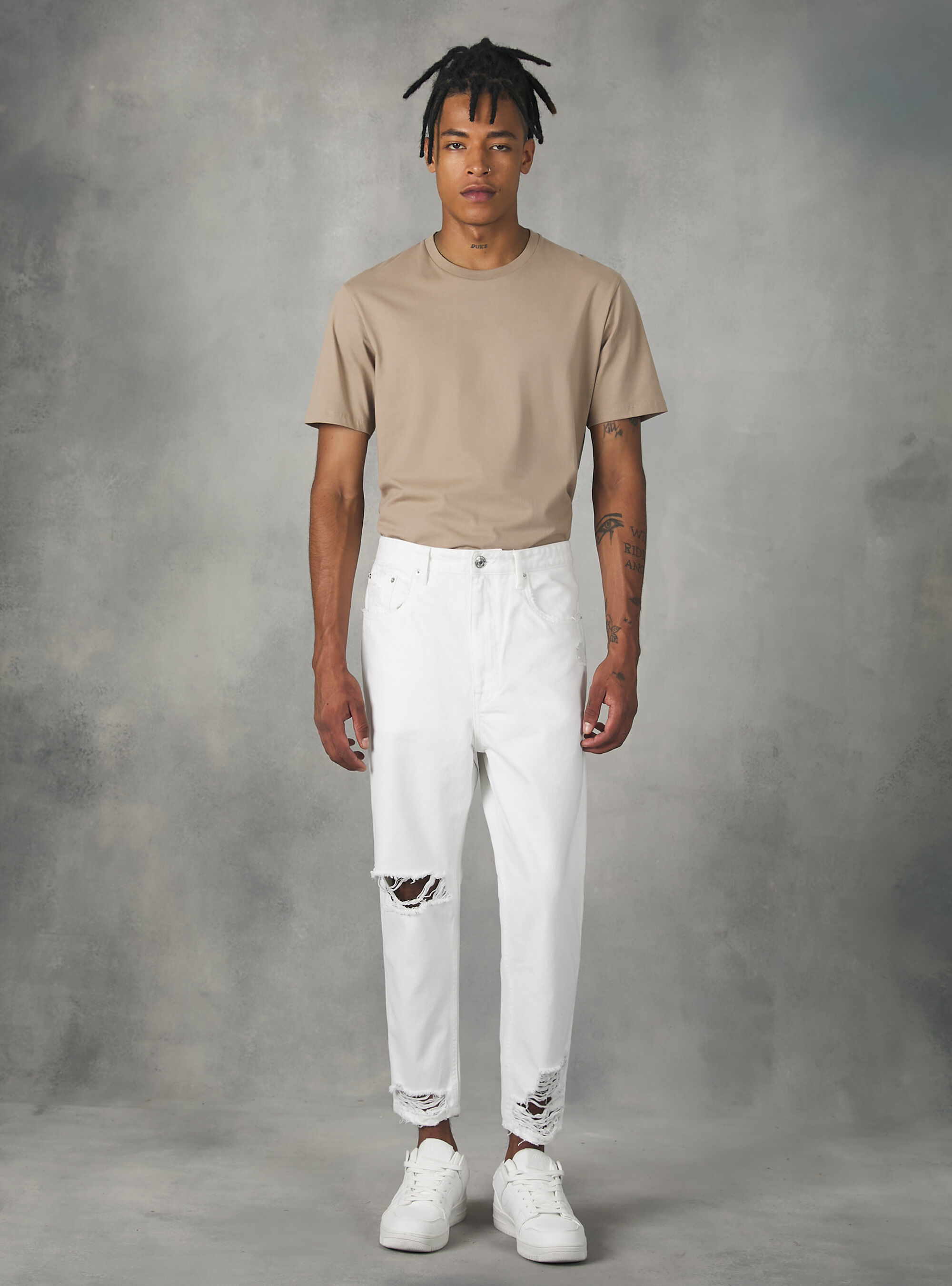 Pantalones best sale carrot fit