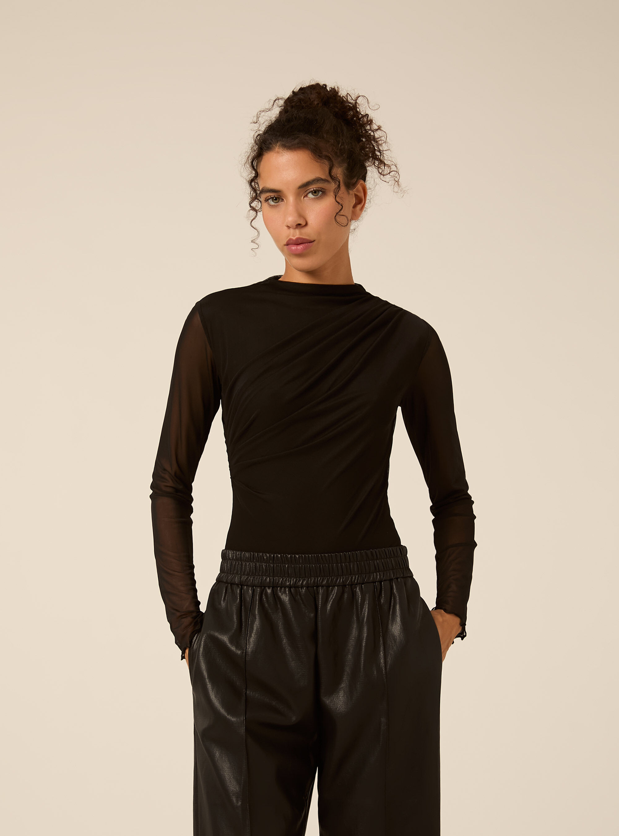 Body in tulle con arriccio, BK1 BLACK