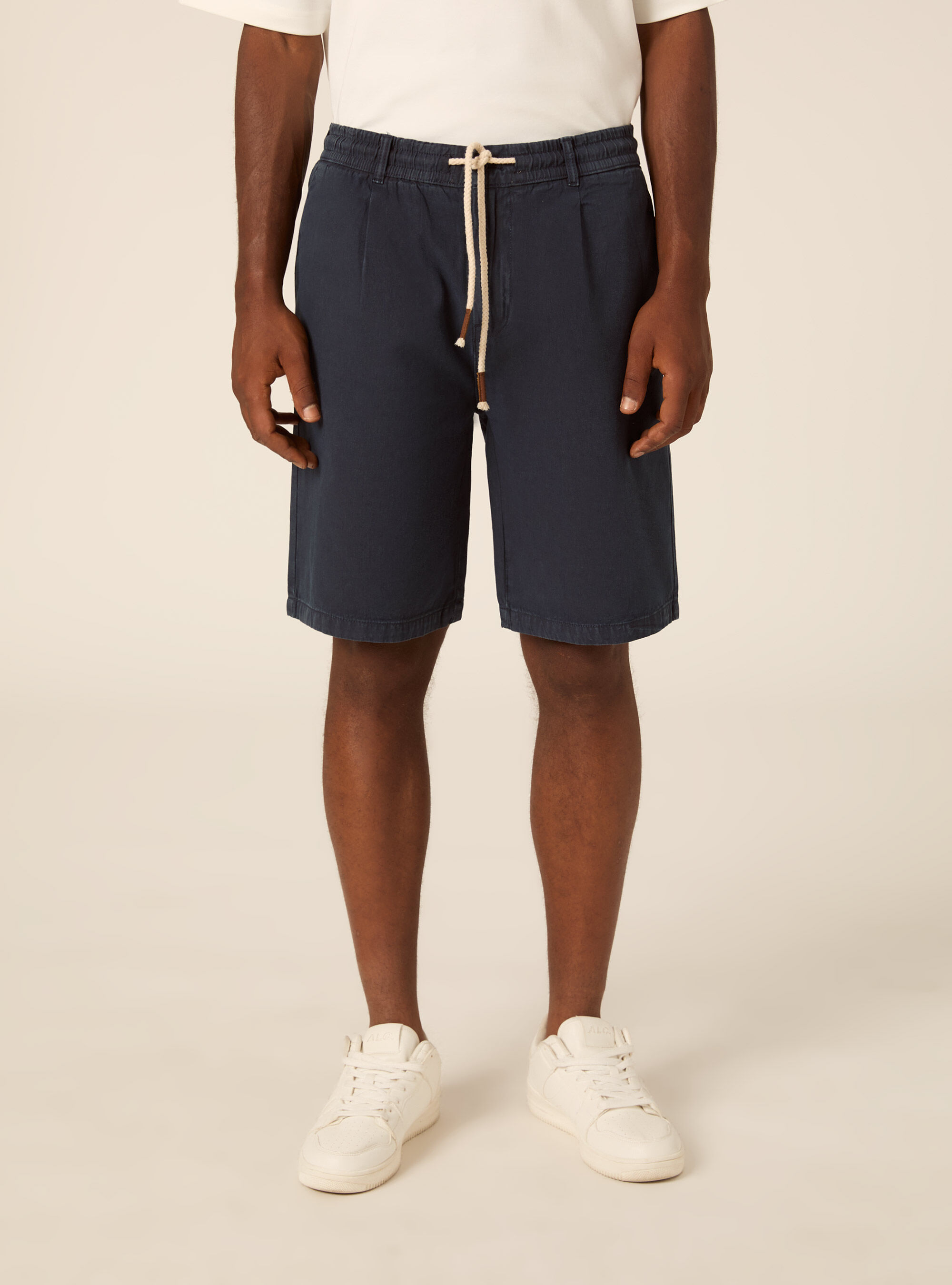 Pleated Baby Twill Drawstring Bermuda Shorts
