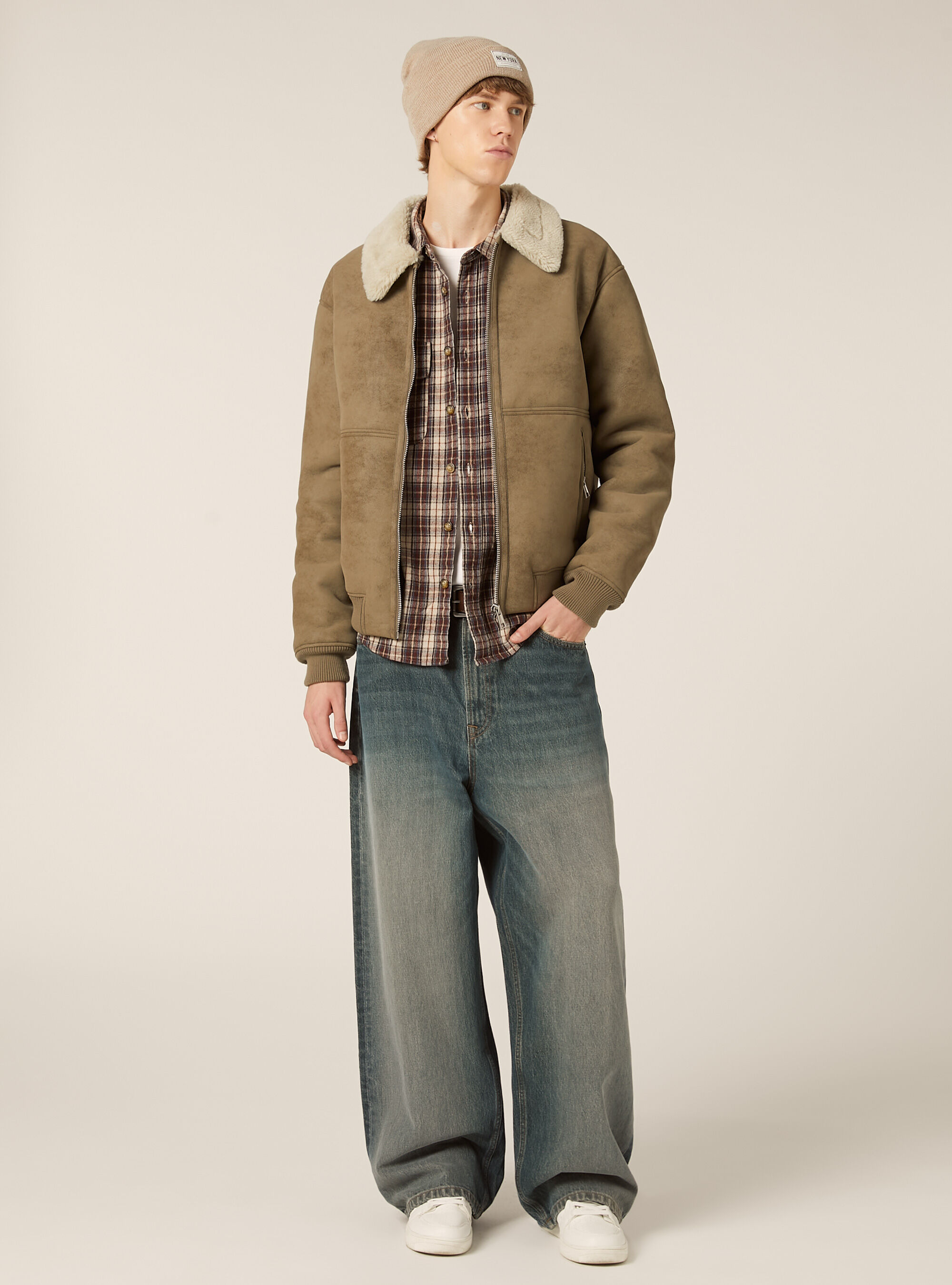 Giubbotto montone effetto suede