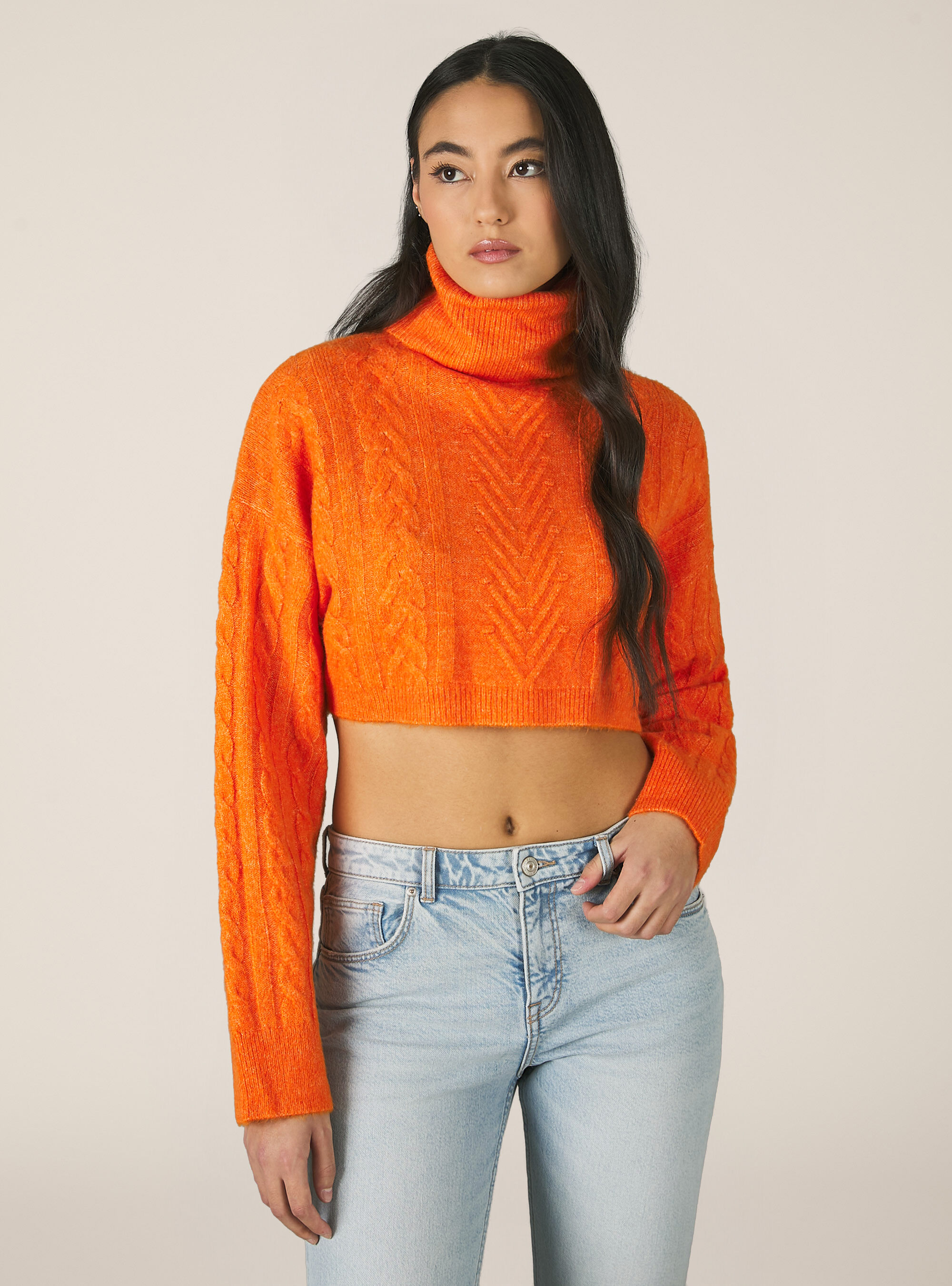 Cropped turtleneck pullover, OR2 ORANGE MED.