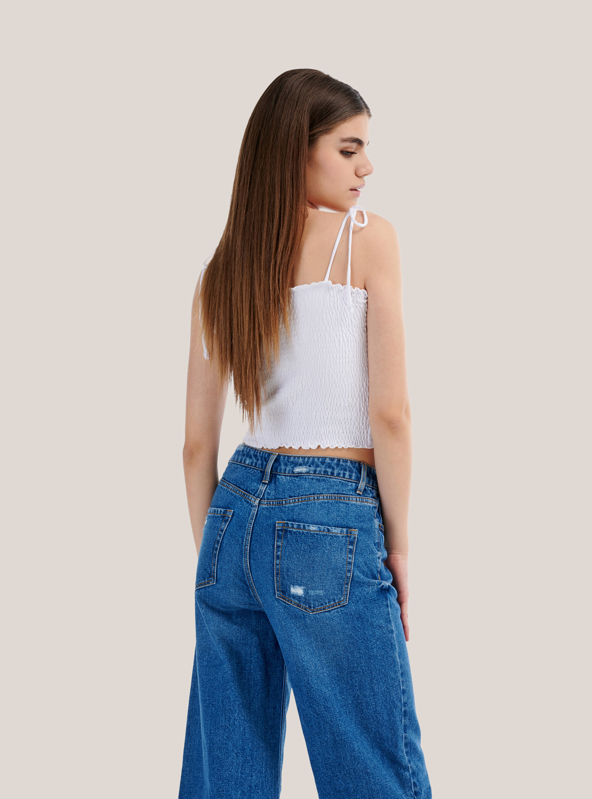 Top stretch avec bretelles et nud, C099 WHITE