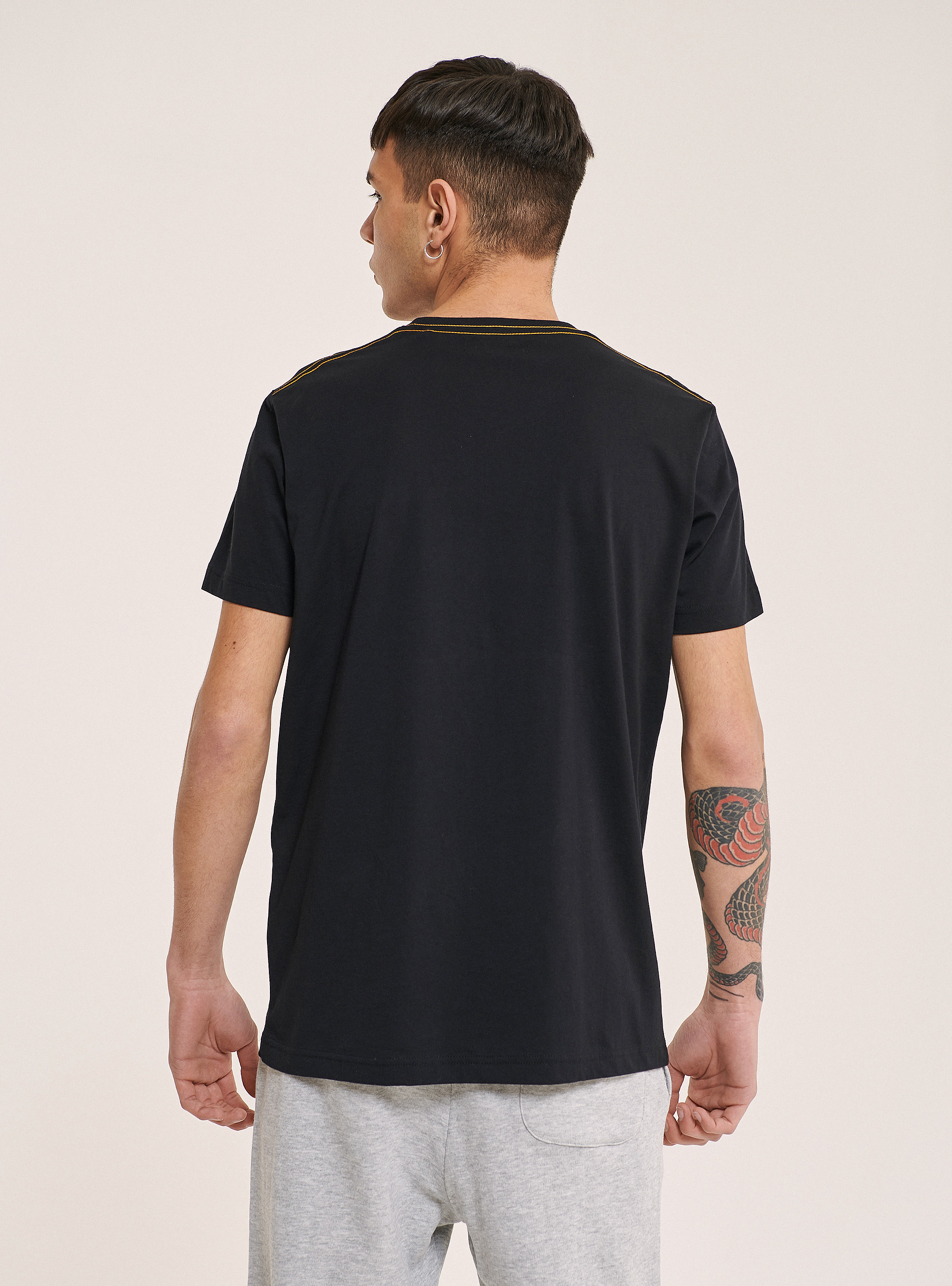 T-shirt with frontal logo printed, BLACK