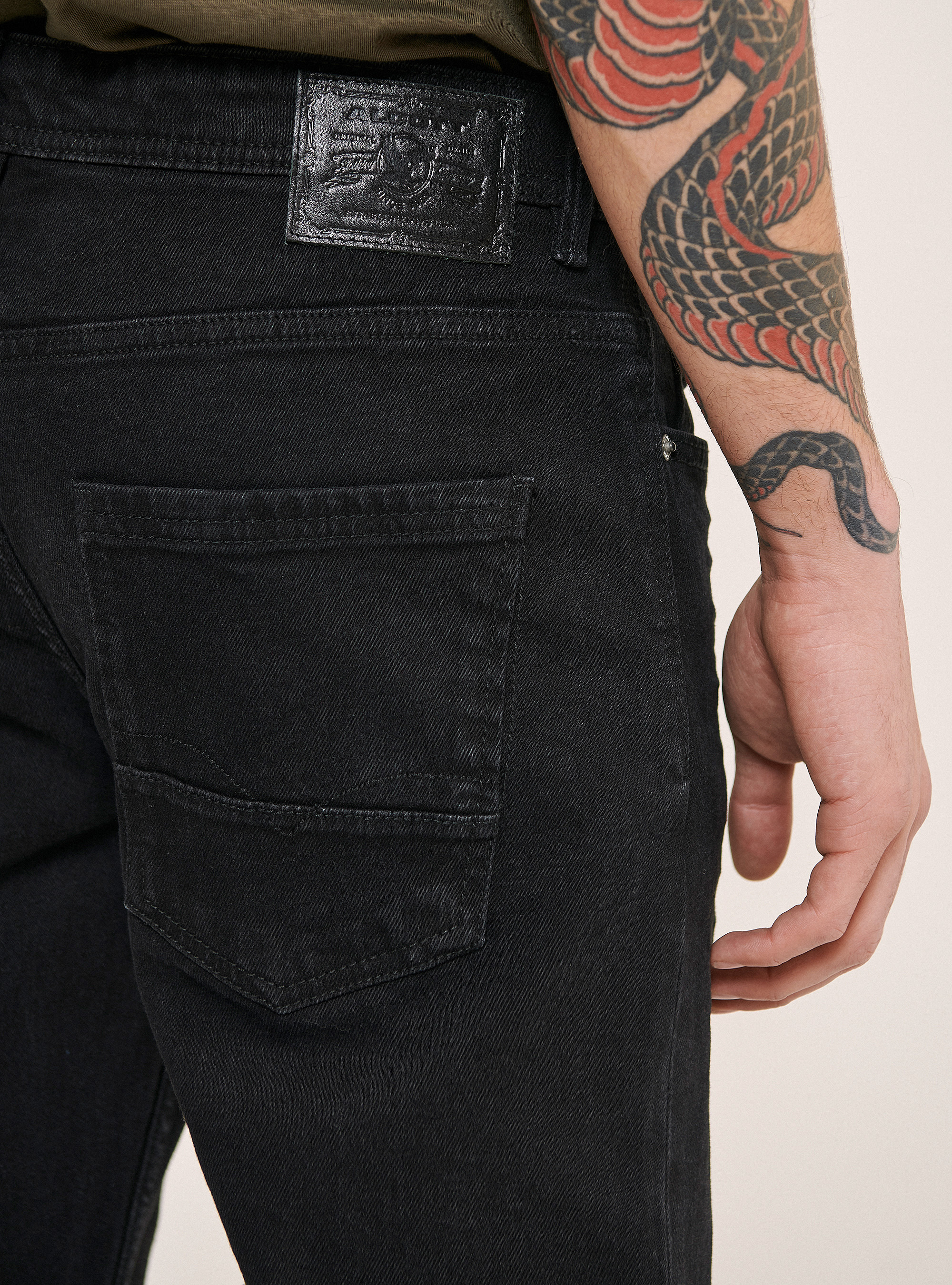 Stretch slim fit jeans in cotton, BLACK