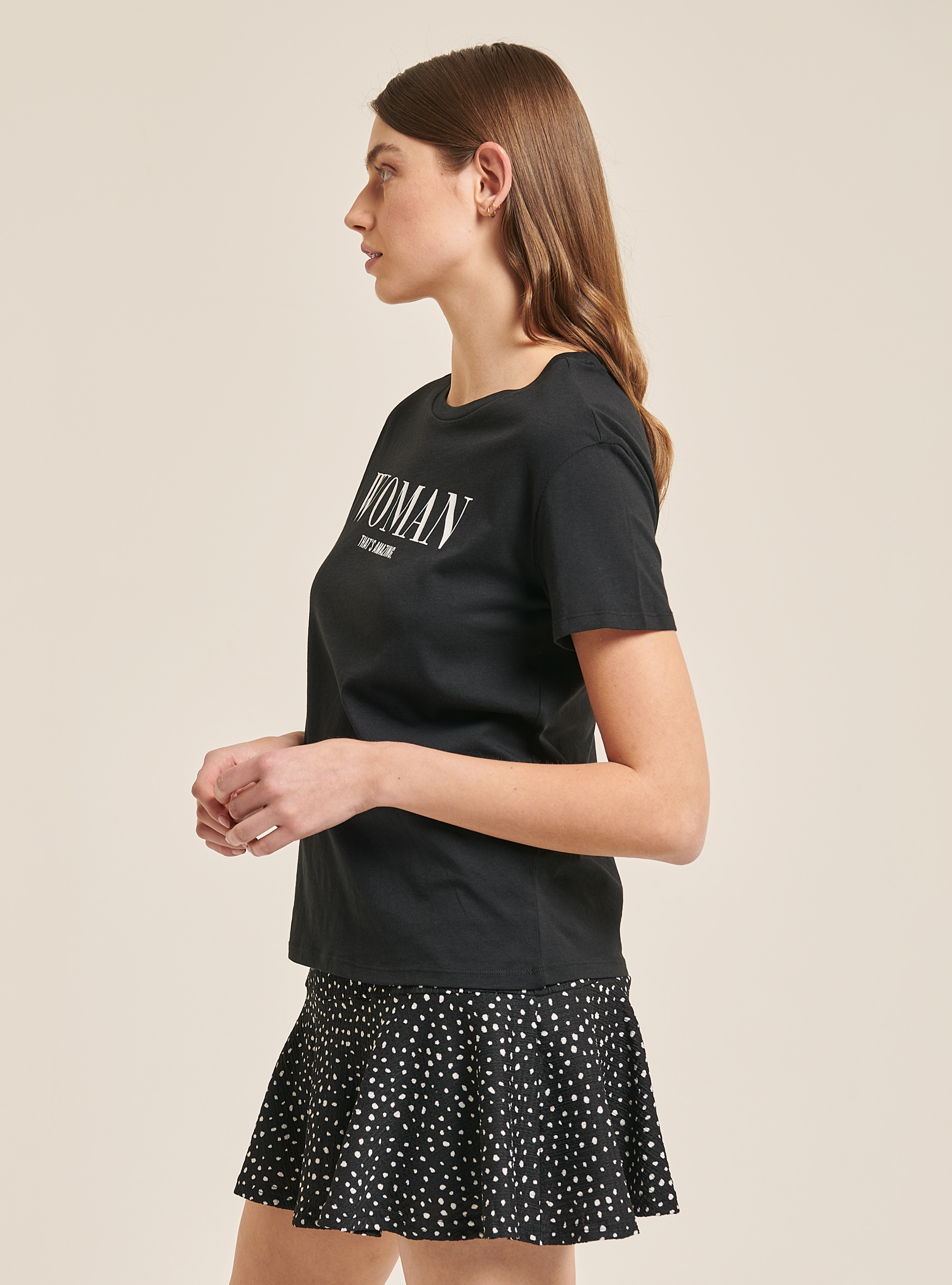 T-shirt avec imprim&eacute; sur le devant, C101 BLACK