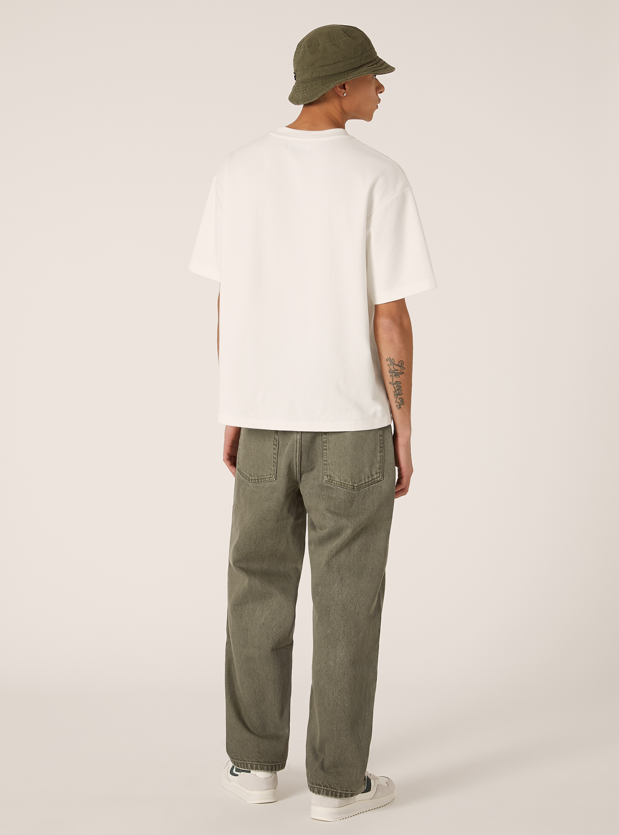 Coloured denim straight fit trousers, KY2 KAKY MEDIUM