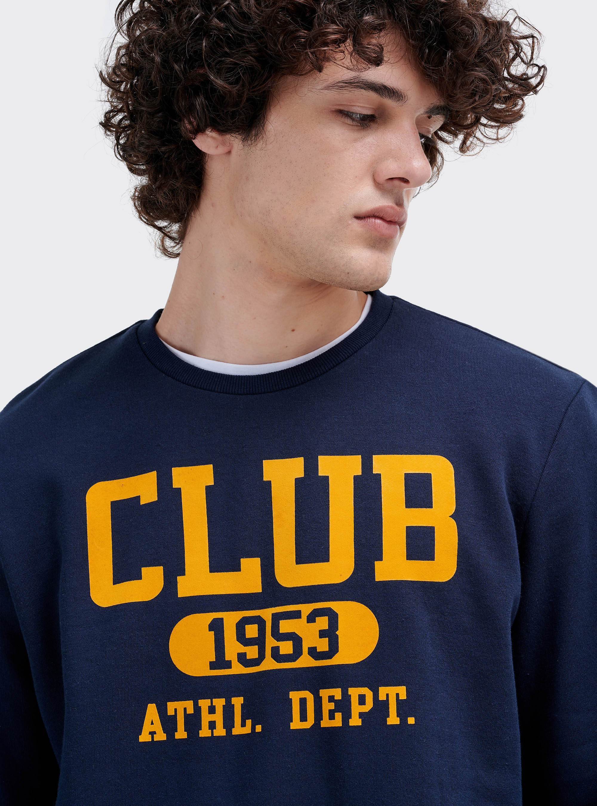 Sweat-shirt à col rond avec impression college, C2254 BLUE