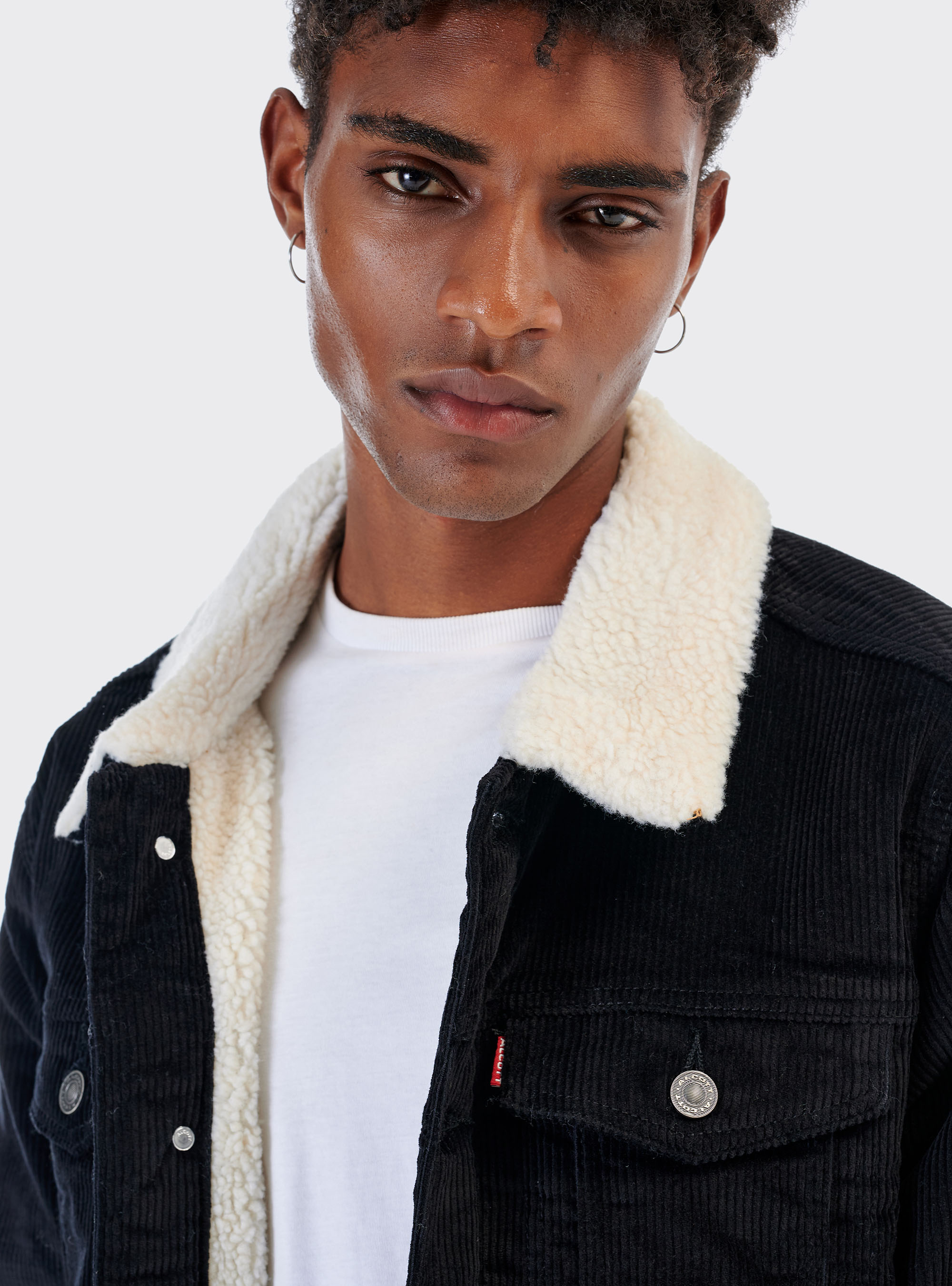 Giubbotto in vellutto con pelliccia, NERO