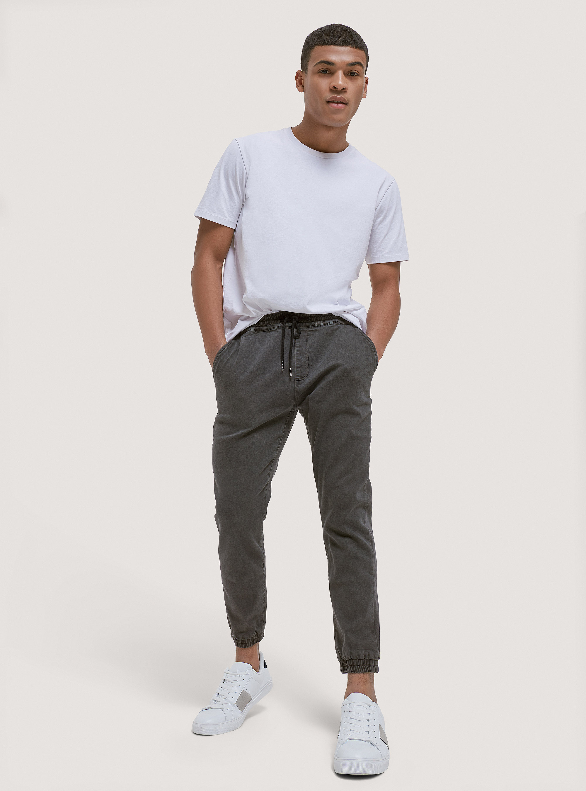 Pantaloni jogger sale