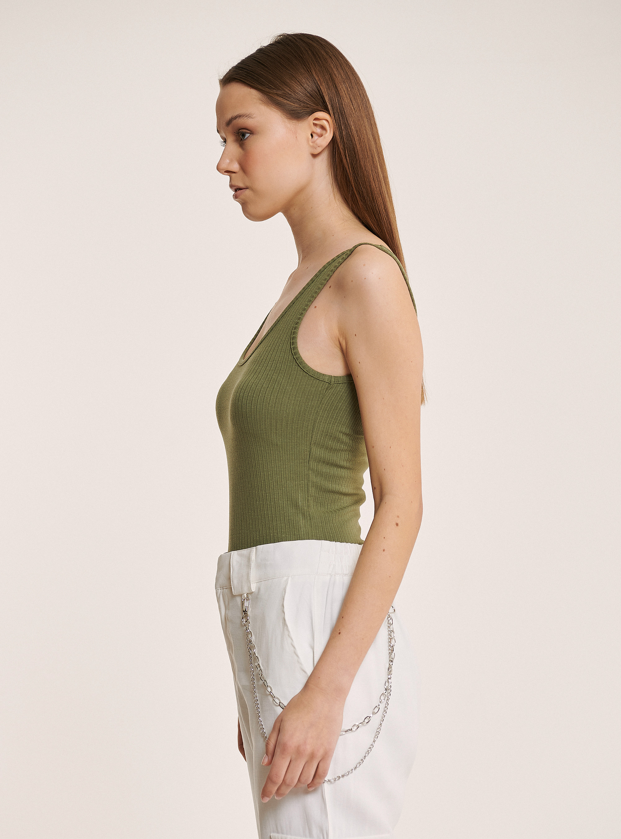 Body con acanalado básico de algodón, C0606 KAKY