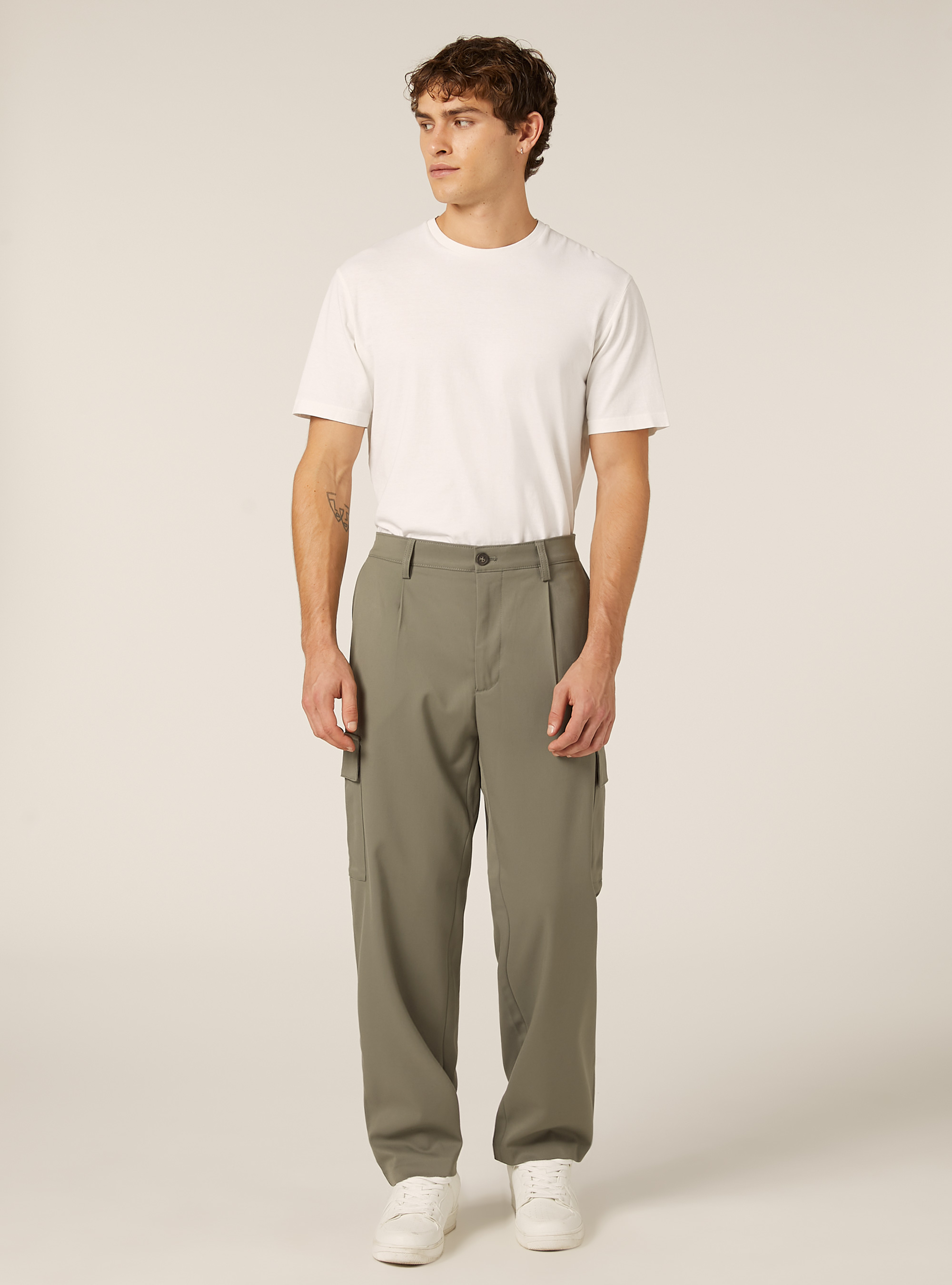 Pantaloni con tasconi e una pince, SG2 SAGE MEDIUM